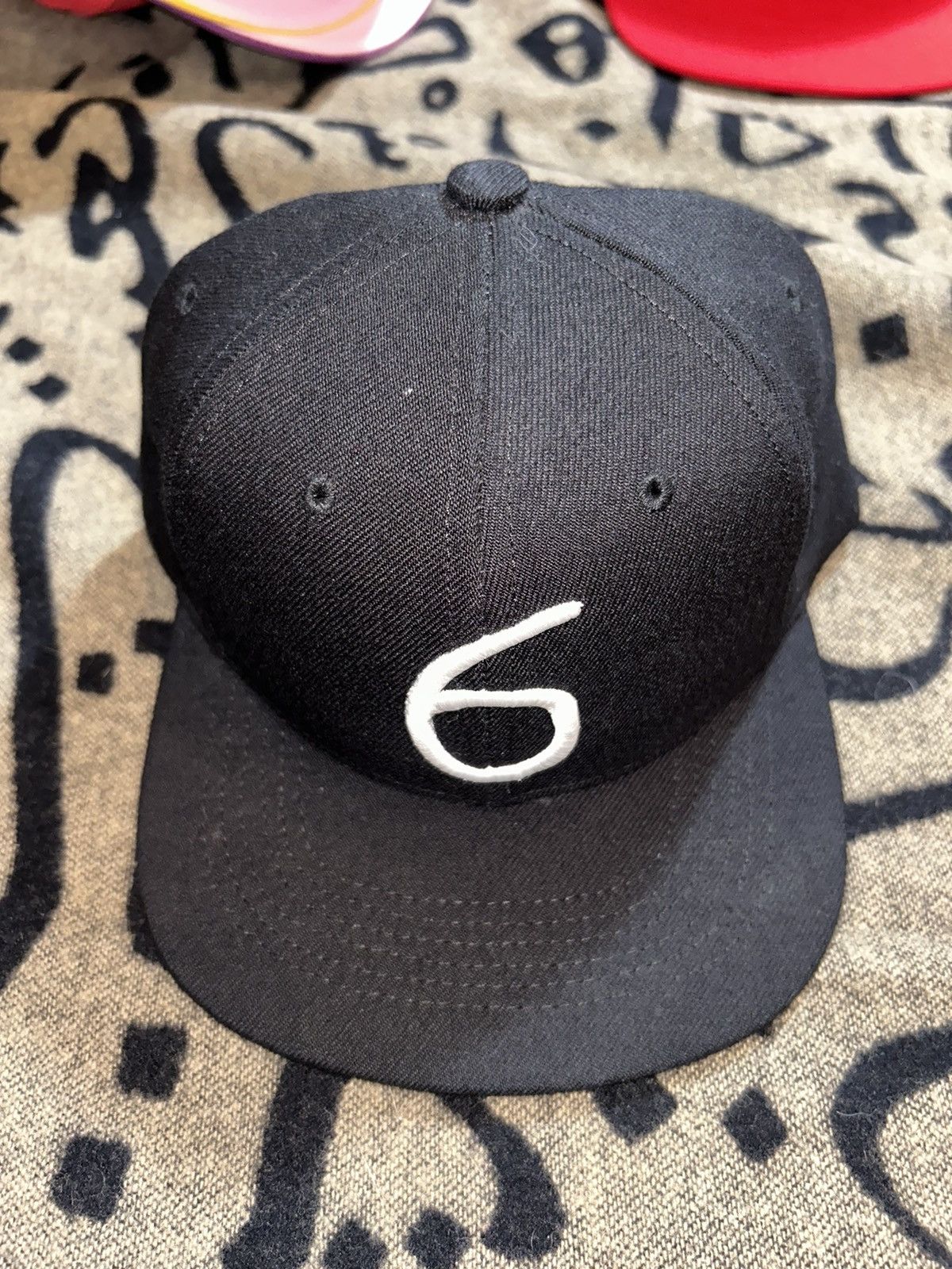 October's Very Own 2014 OVOFEST “6” Snapback Size ONE SIZE - 1 Thumbnail
