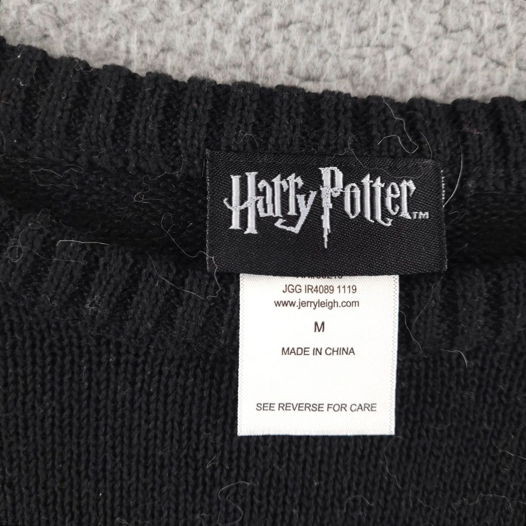 Vintage Harry Potter Luna Lovegood Sweater Mens Medium Black Exceptionally Ordinary Size M / US 6-8 / IT 42-44 - 3 Thumbnail