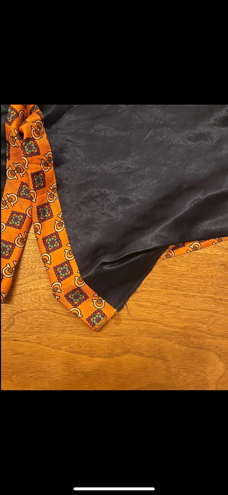 Gucci Silk shorts Size US 32 / EU 48 - 2 Thumbnail