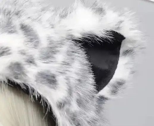 Japanese Brand Animal Snow Leopard Hooded Winter Faux Fur Hat Size ONE SIZE - 4 Thumbnail