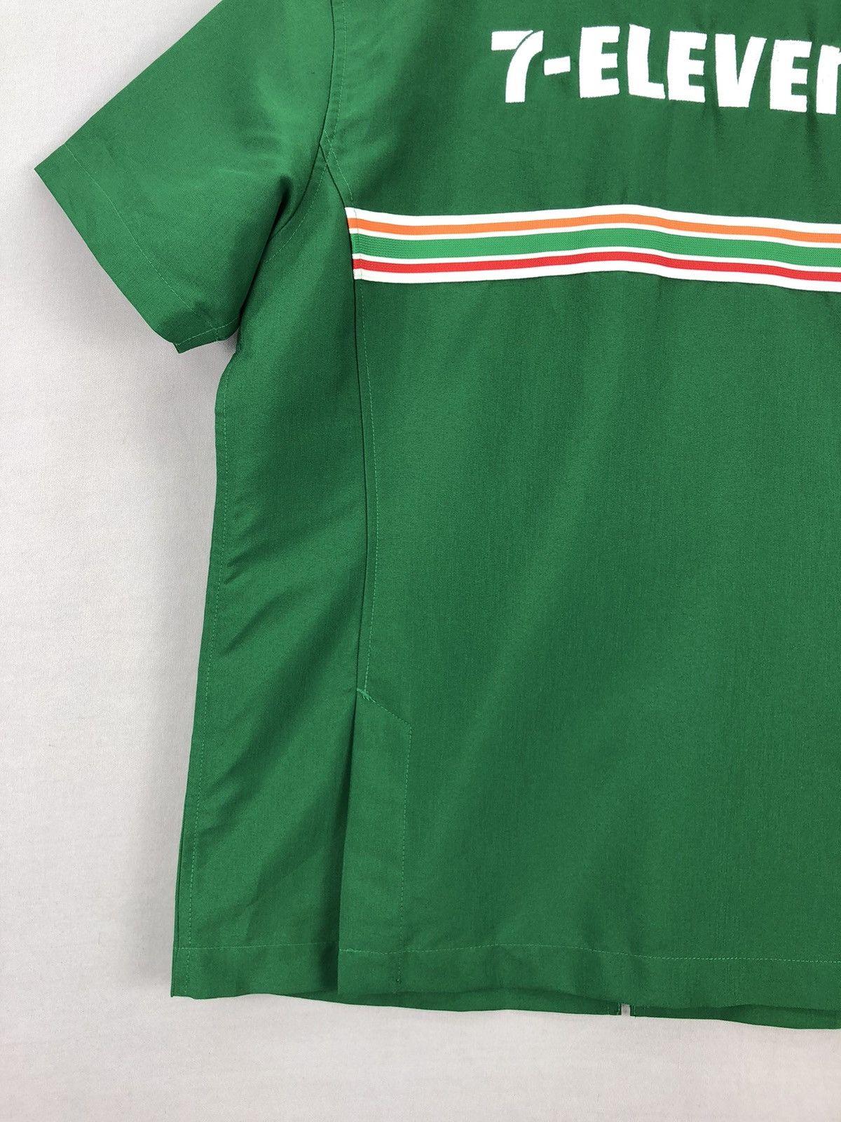 Japanese Brand × Vintage Vintage 90's Workers 7-Eleven Logo Shirt Size US S / EU 44-46 / 1 - 5 Thumbnail