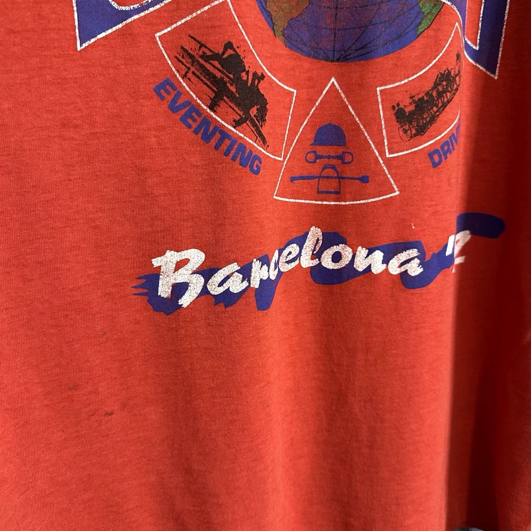 Fruit Of The Loom VINTAGE 1992 USET Barcelona Olympic Games Faded Red T-Shirt XL 90s Nike Shirt Men T-Shirt Size US XL / EU 56 / 4 - 4 Thumbnail