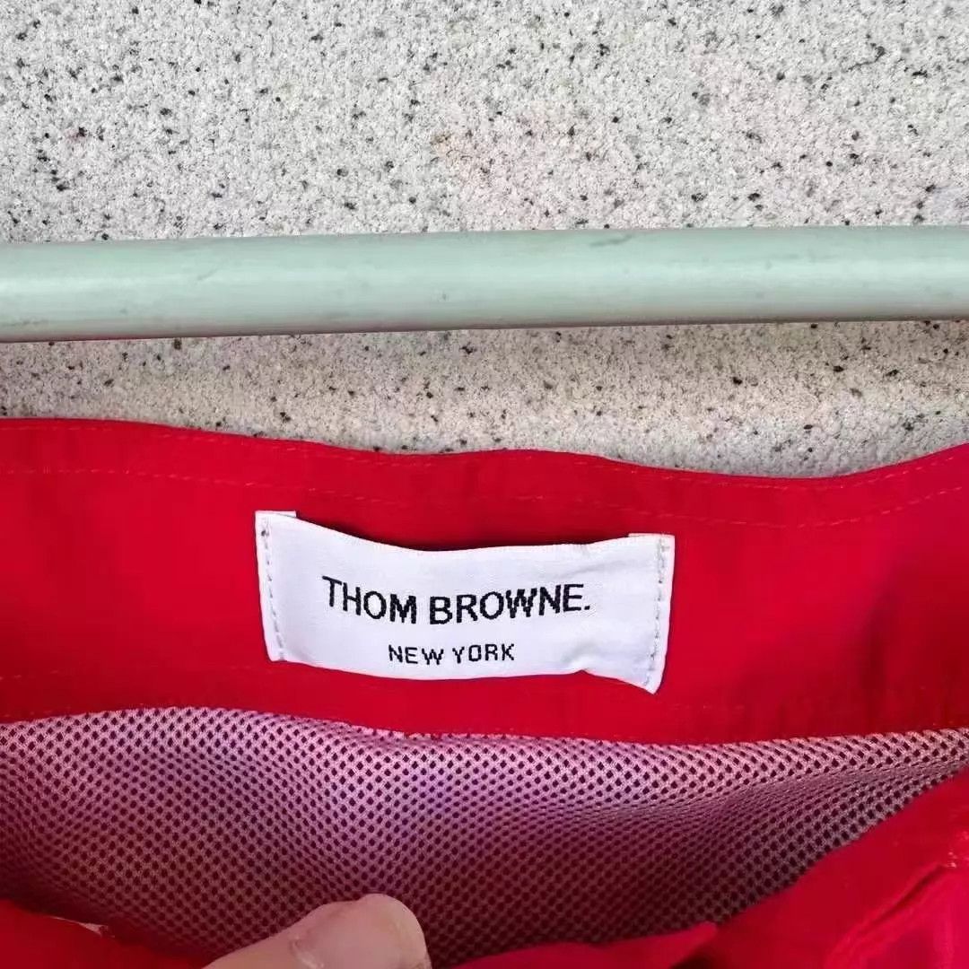 Thom Browne Thom Browne Red Nylon Shorts Size 0 New Size 25" / US 0 / IT 36 - 2 Thumbnail