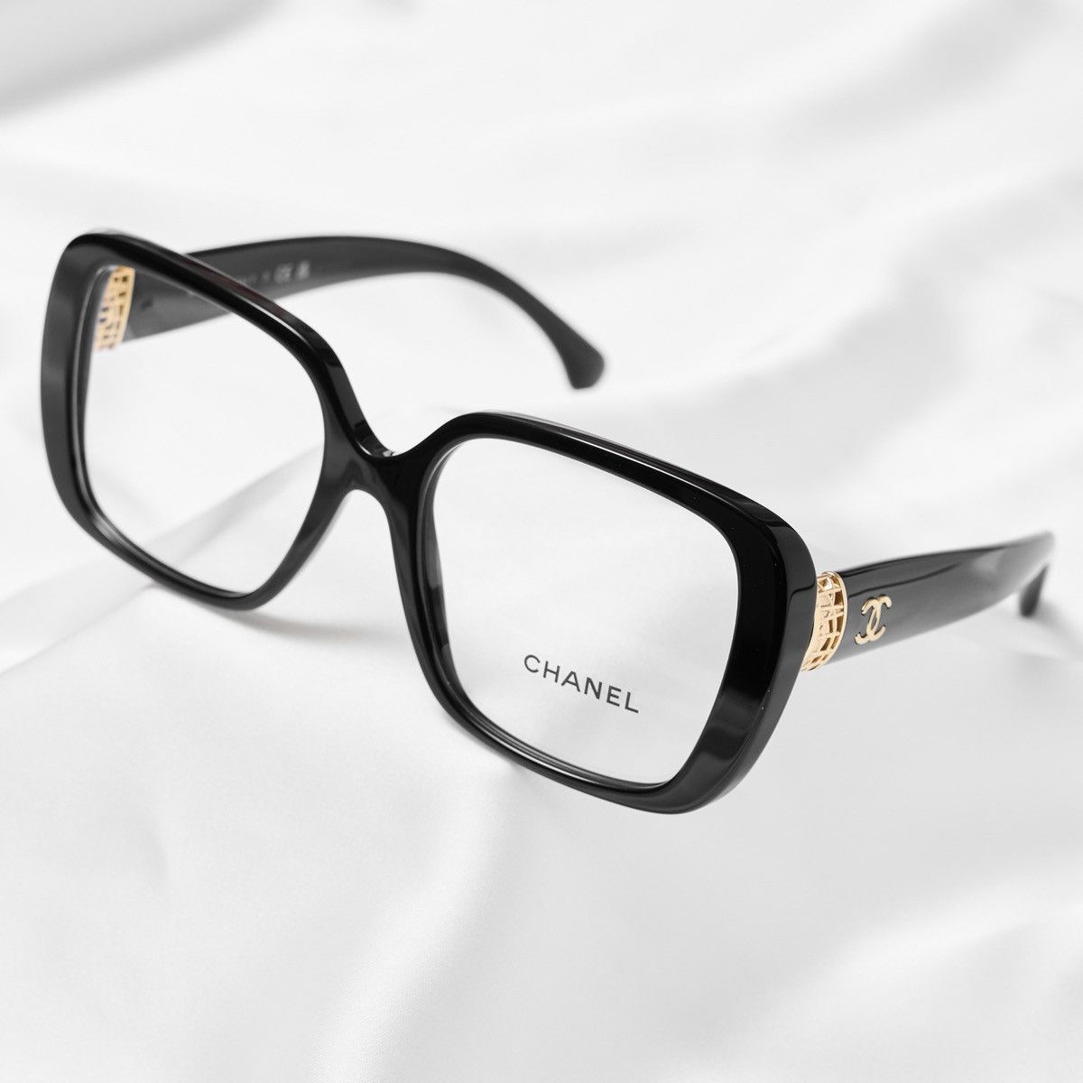 Chanel CHANEL 0CH3479 C622 GLASSES Size ONE SIZE - 2 Thumbnail