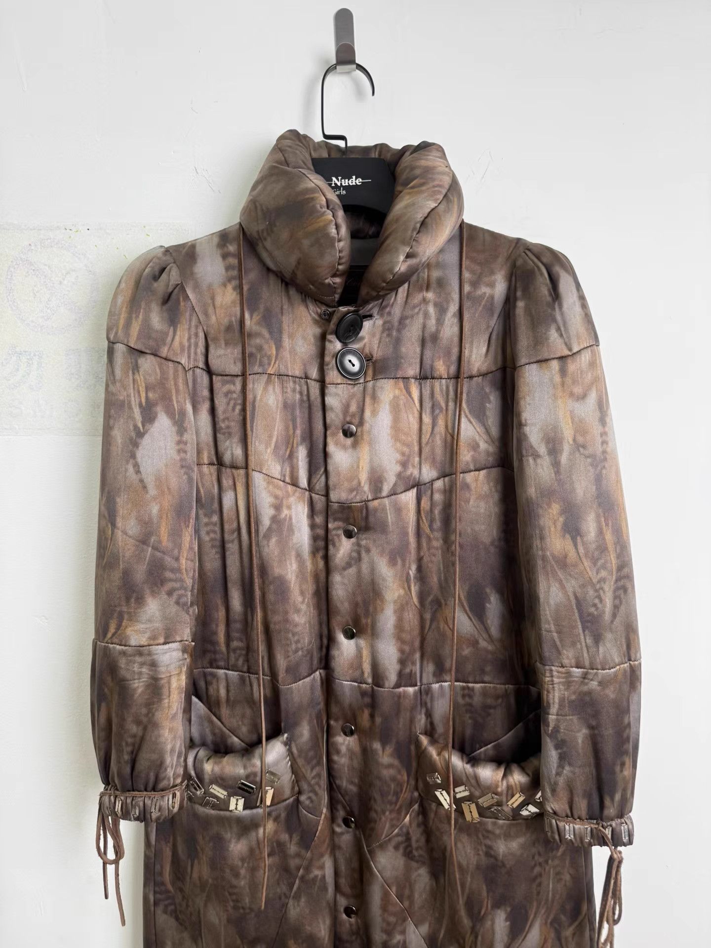 Undercover UNDERCOVER 100% Silk Coat with Blade Decorations K20 Size US M / EU 48-50 / 2 - 2 Thumbnail