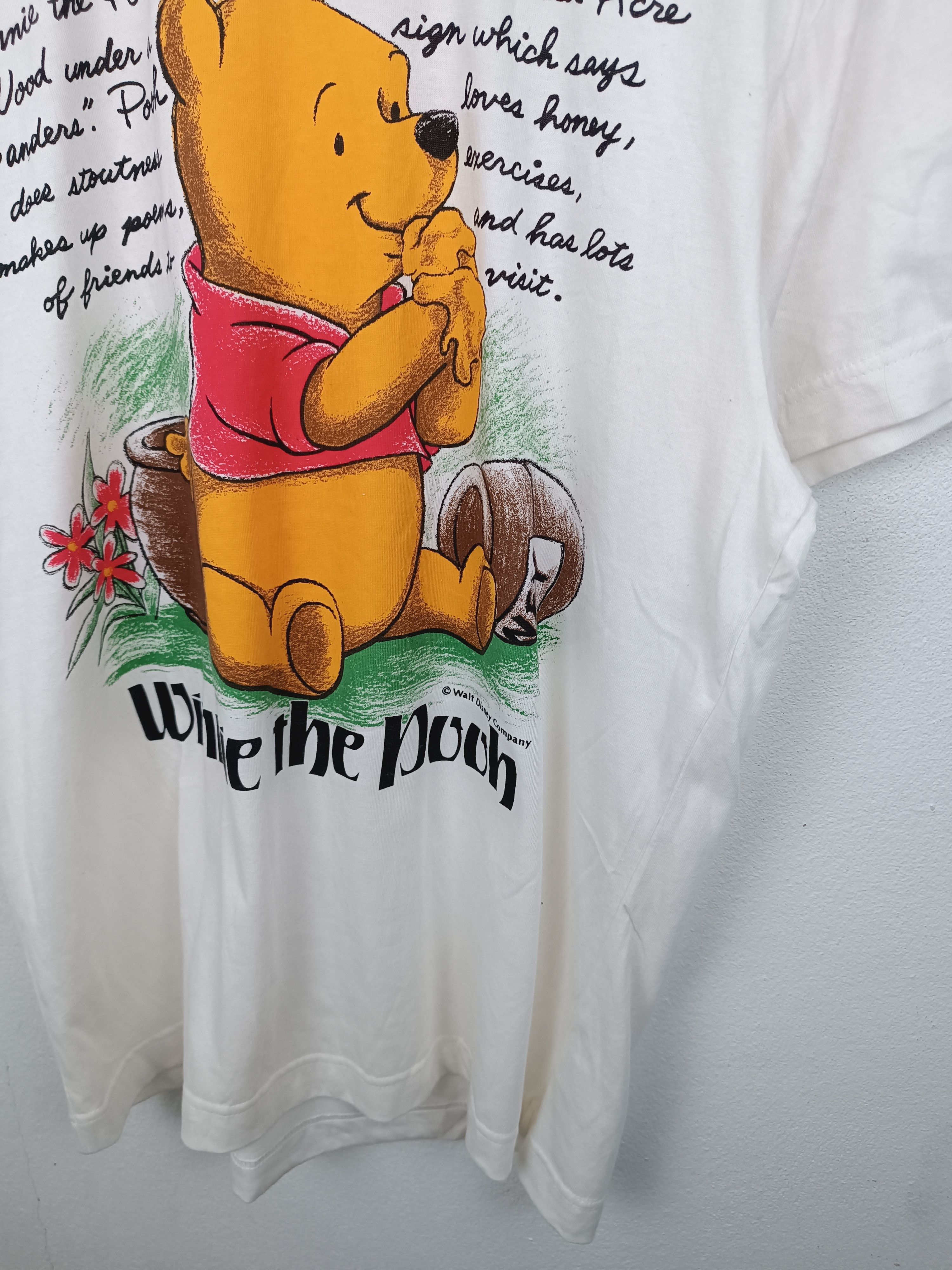 Disney VINTAGE 90'S WINNIE THE POOH STORY OVERPRINT mickey stitch Size US M / EU 48-50 / 2 - 7 Thumbnail