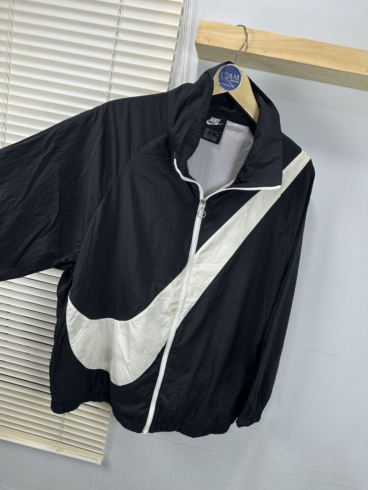 Nike NIKE SWOOSH WINDBREAKER Size US XL / EU 56 / 4 - 3 Thumbnail