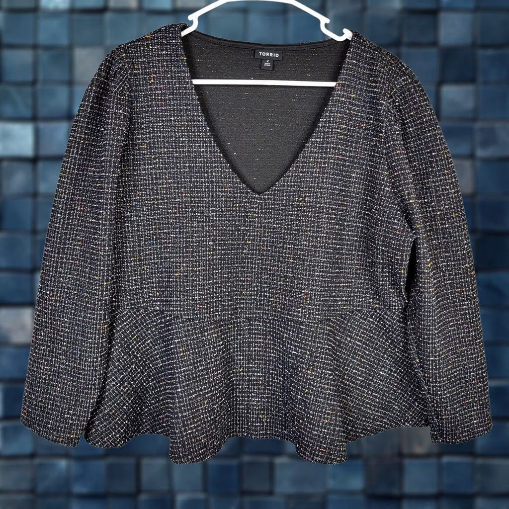 Torrid Torrid Women's Top V-Neck Long Sleeve Colorful Cotton Blend Plus Size 2 Multicolor Boucle Peplum Shirt Casual Mens? Size XS / US 0-2 / IT 36-38 - 1 Thumbnail