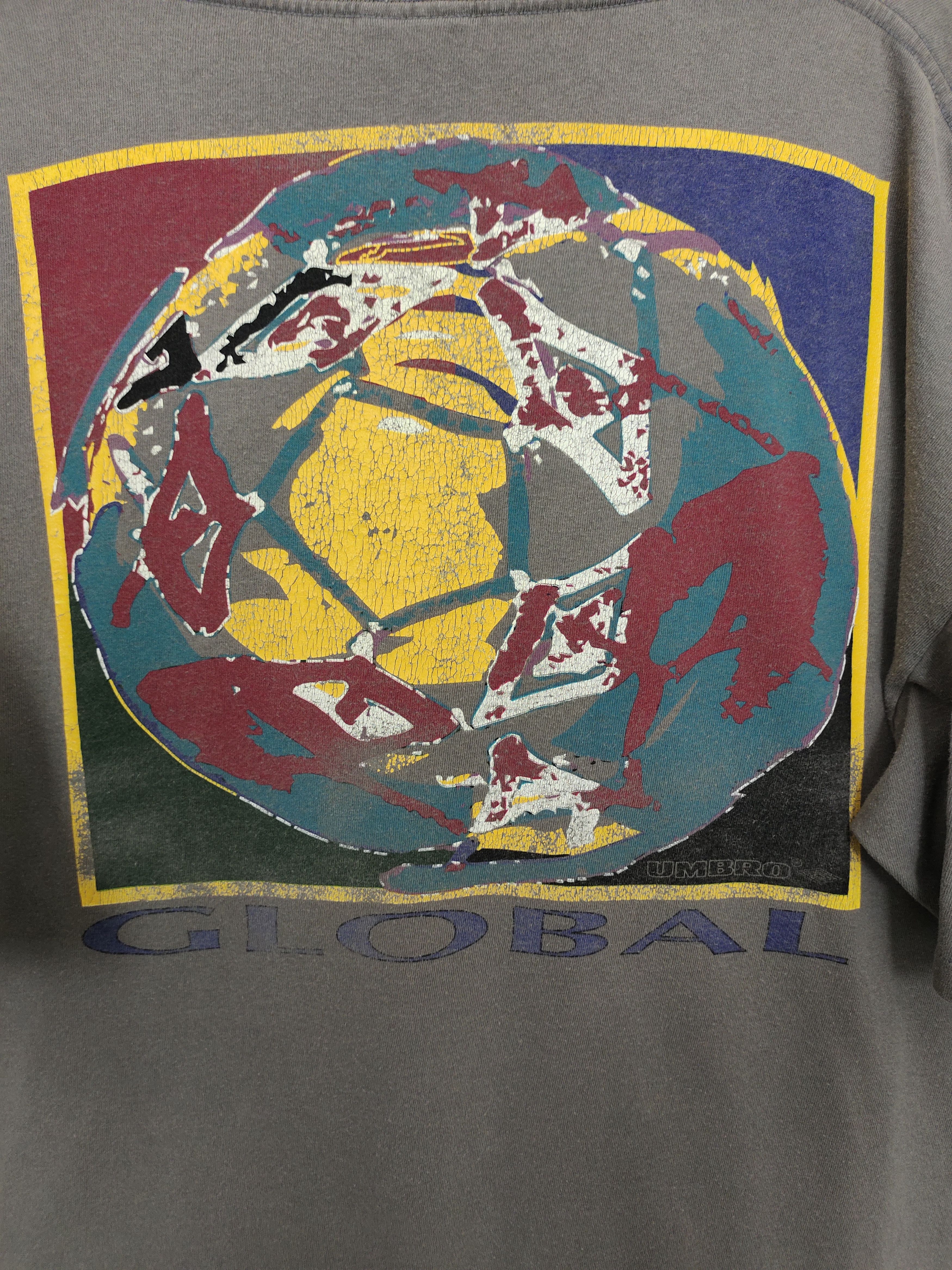 Umbro Vintage Umbro Global Psychedelic Earth Artwork T Shirt Size US XXL / EU 58 / 5 - 3 Thumbnail