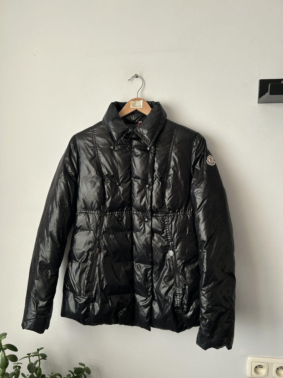 Moncler Moncler women puffer jacket Size US S / EU 44-46 / 1 - 1 Thumbnail