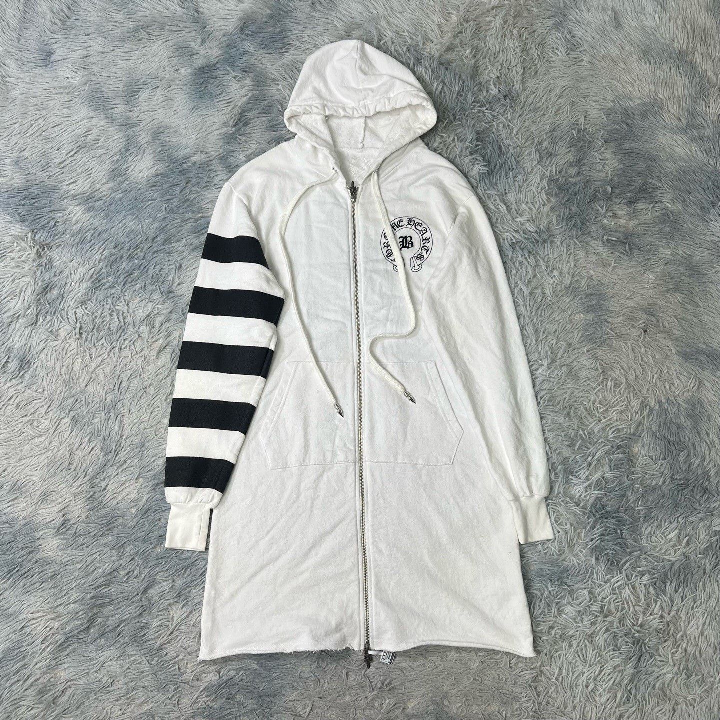 Chrome Hearts Chrome Hearts Embroidered Horseshoe Coat Size XS / US 0-2 / IT 36-38 - 1 Thumbnail