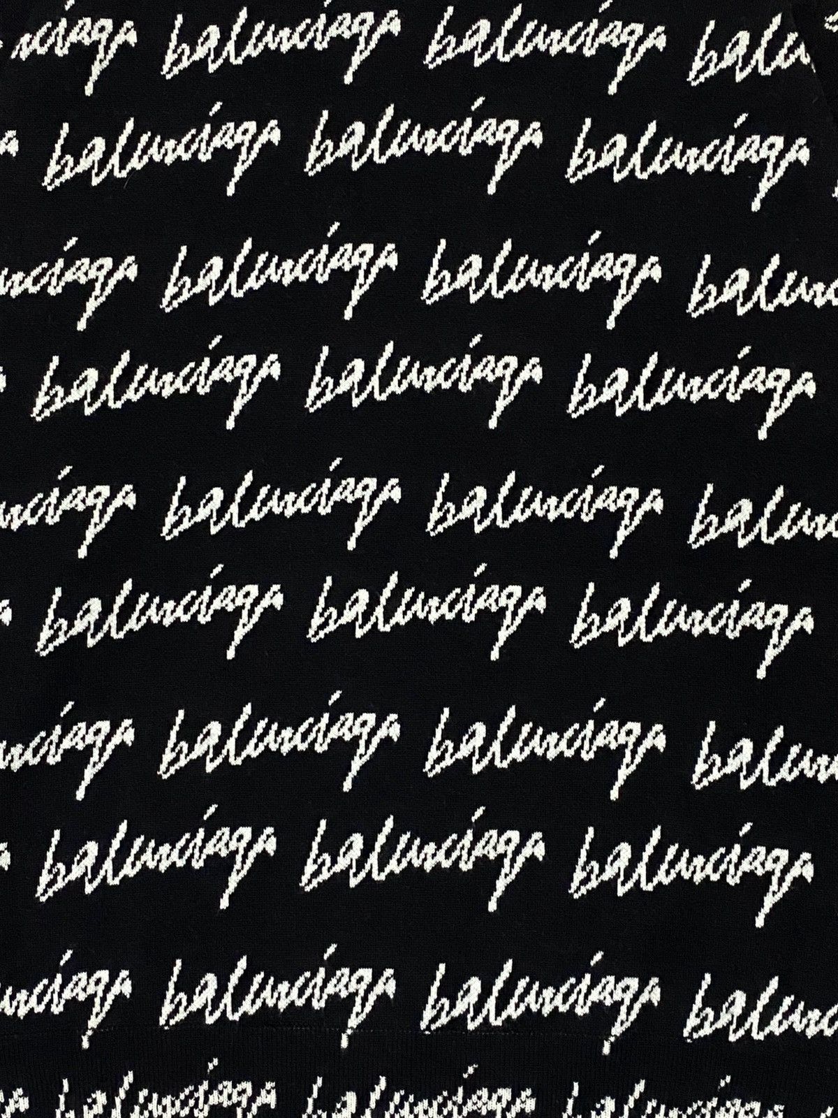 Balenciaga Balenciaga Wool Scribble Logo Sweater Size US M / EU 48-50 / 2 - 12 Thumbnail