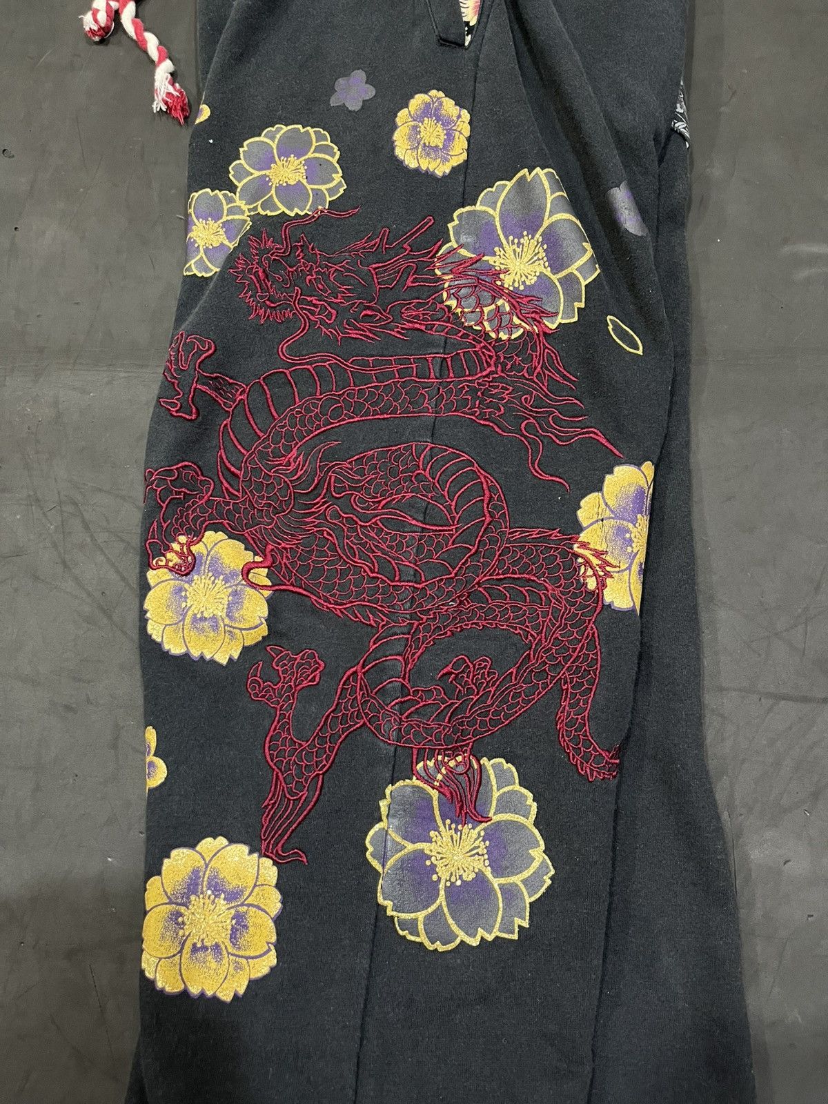If Six Was Nine 💸BINDINGOFFER💸Kara kuri dragon sweat baggy pants Size US 30 / EU 46 - 3 Thumbnail