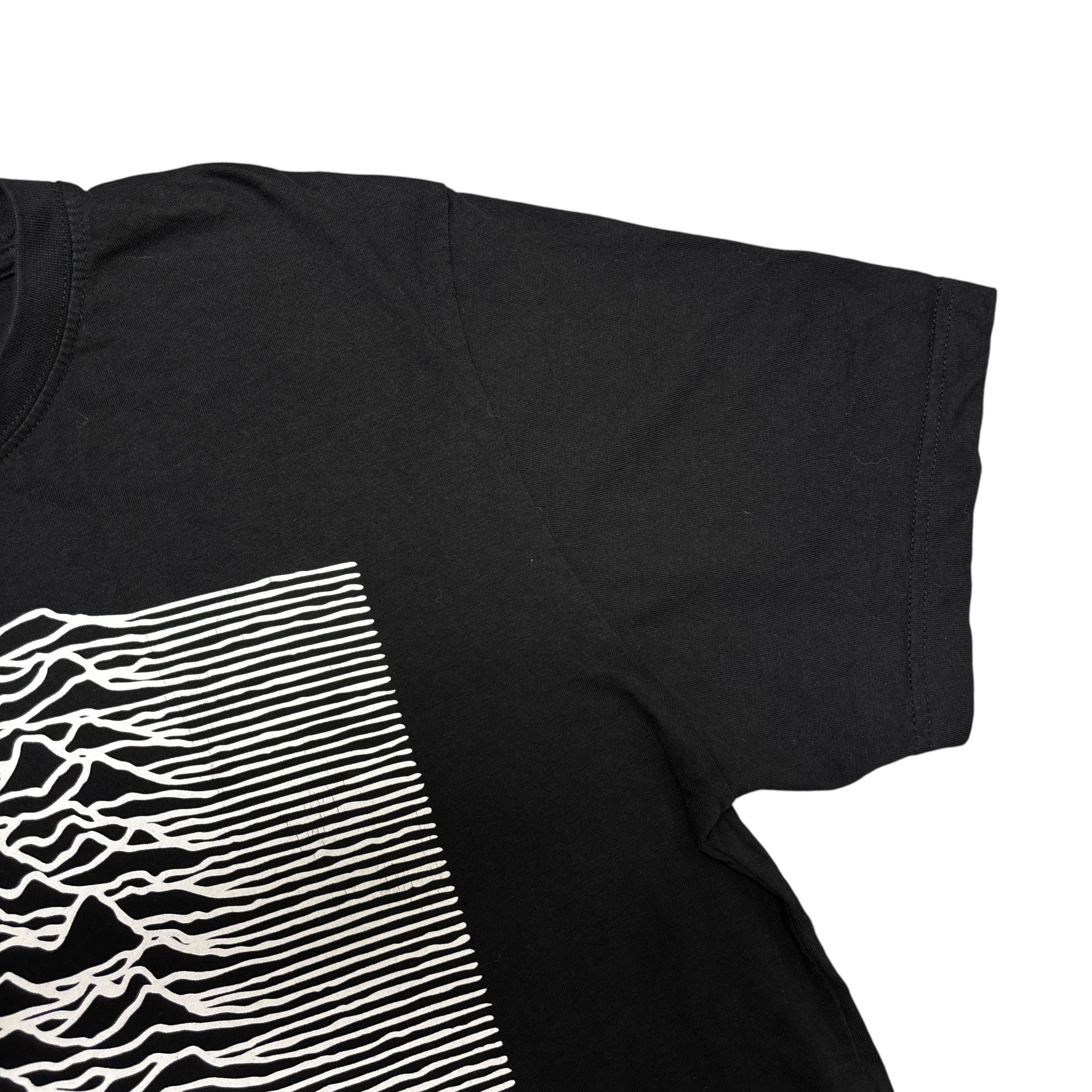 Band Tees Joy Division Shirt Vintage Band Tees The Cure New Order Size US L / EU 52-54 / 3 - 6 Thumbnail