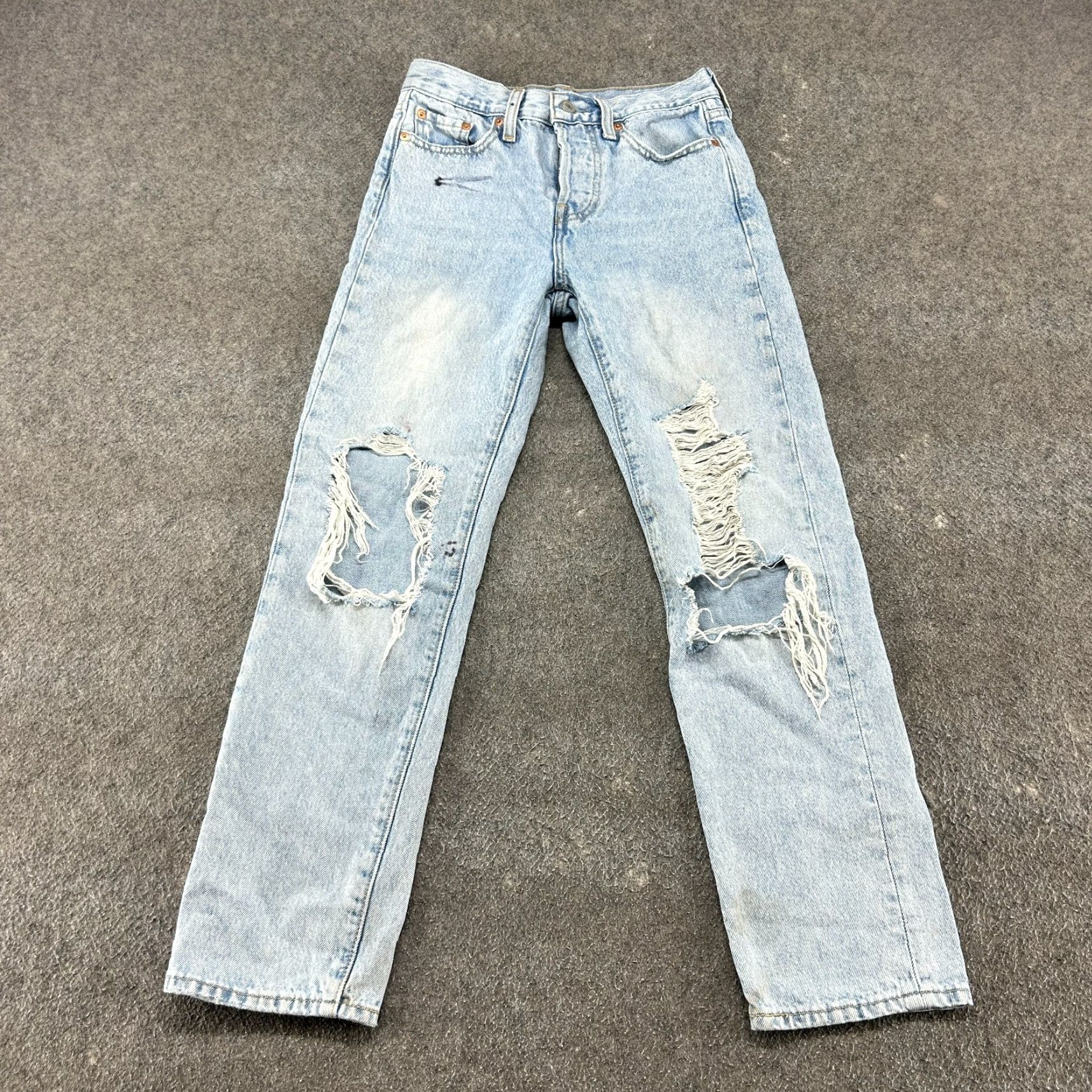Levi's VINTAGE Levi's Wedgie Jeans Womens 25x28 Blue Straight Button Fly Light Wash Distressed 90s Womens Jeans Size 42" / US 20 - 2 Thumbnail