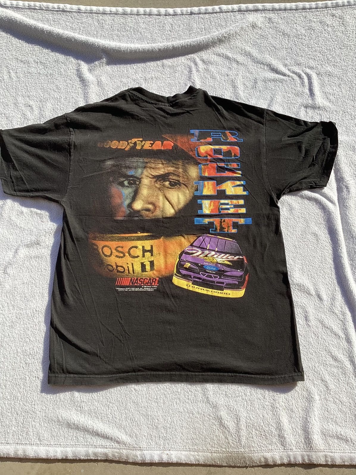 NASCAR Vtg 96 Rusty Wallace rocket Miller NASCAR single stitch tee Size US XL / EU 56 / 4 - 1 Thumbnail