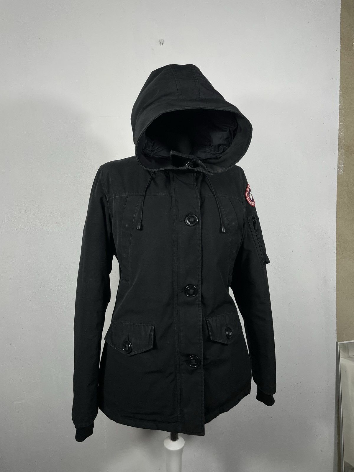 Canada Goose × Vintage Canada Goose Montebello Puffer Jacket Down Coat Outdoor Warm Size M / US 6-8 / IT 42-44 - 4 Thumbnail