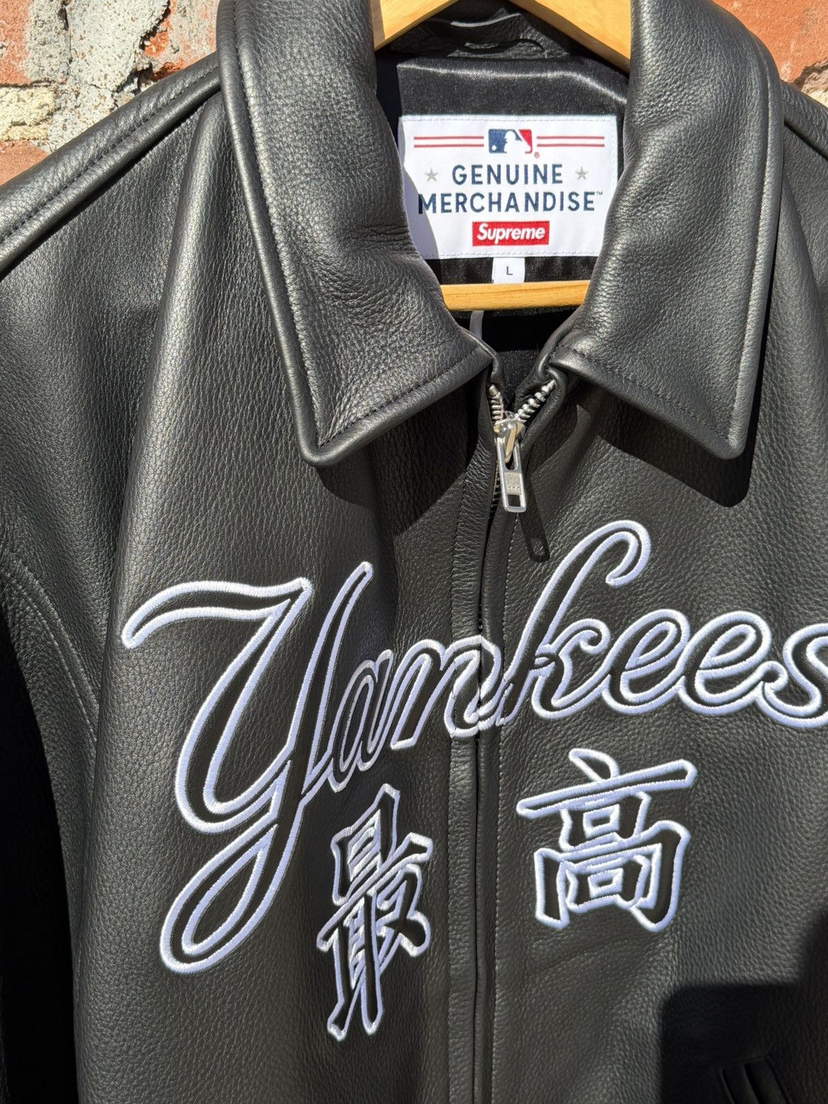 New York Yankees × Supreme Supreme Yankee Kanji Leather Varsity Jacket Size Large Size US L / EU 52-54 / 3 - 5 Thumbnail