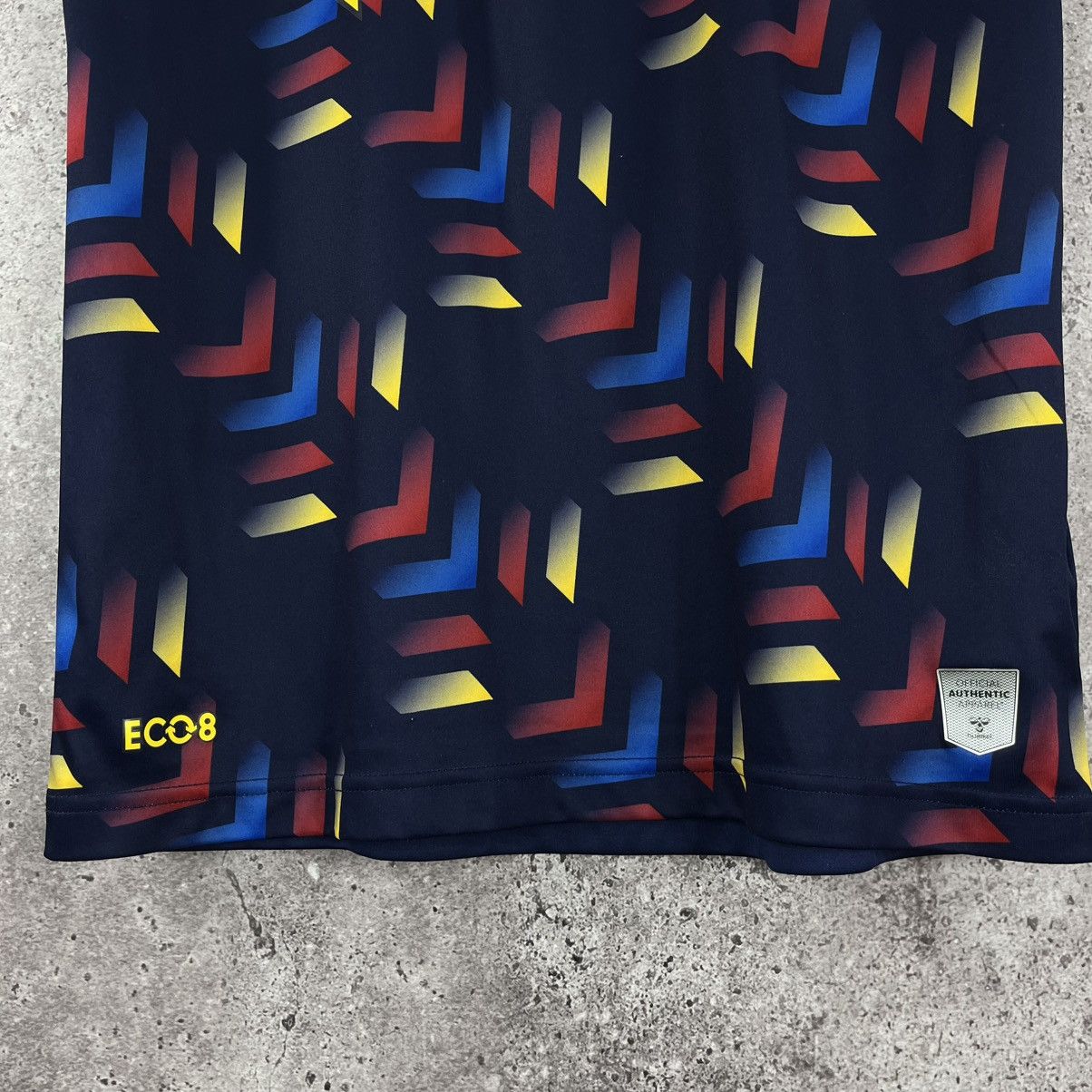 Hummel Kilmarnock 2022/2023 Third Soccer Jersey Size M Size US M / EU 48-50 / 2 - 4 Thumbnail