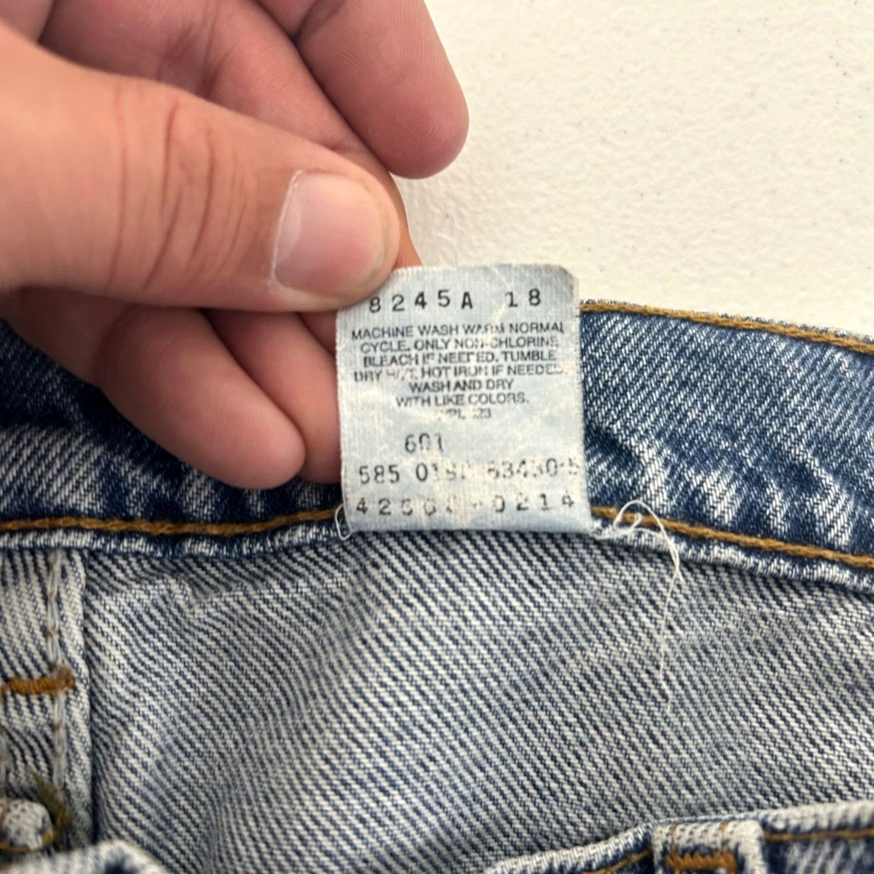 Levi's VINTAGE Levi's 560 Jeans Mens 38x34 Blue 90s Grunge Skate Tapered Loose Fit Denim Size US 38 / EU 54 - 4 Thumbnail