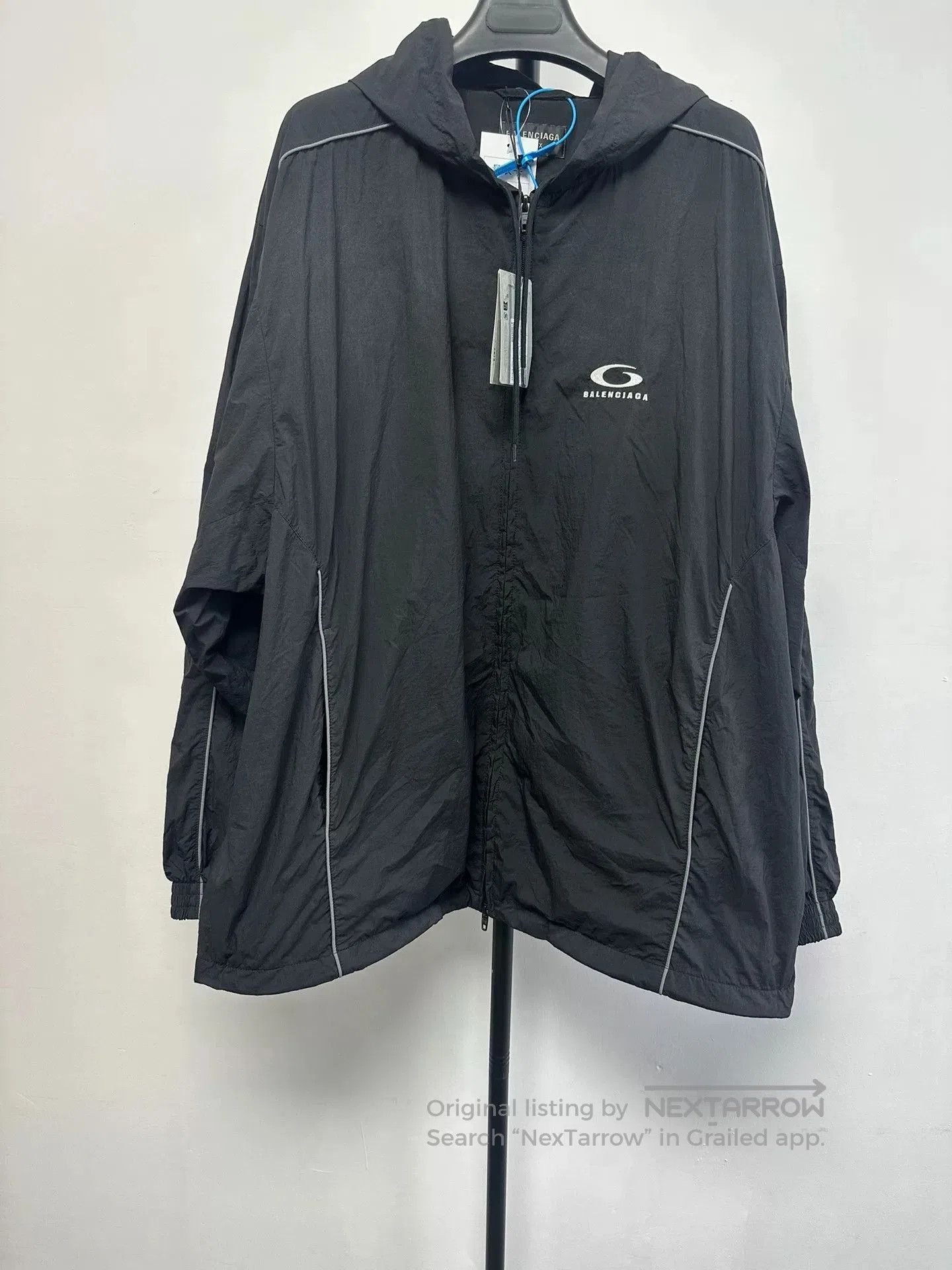 Balenciaga Balenciaga Washed Nylon Drawstring Hood Jacket. Size US XS / EU 42 / 0 - 1 Thumbnail