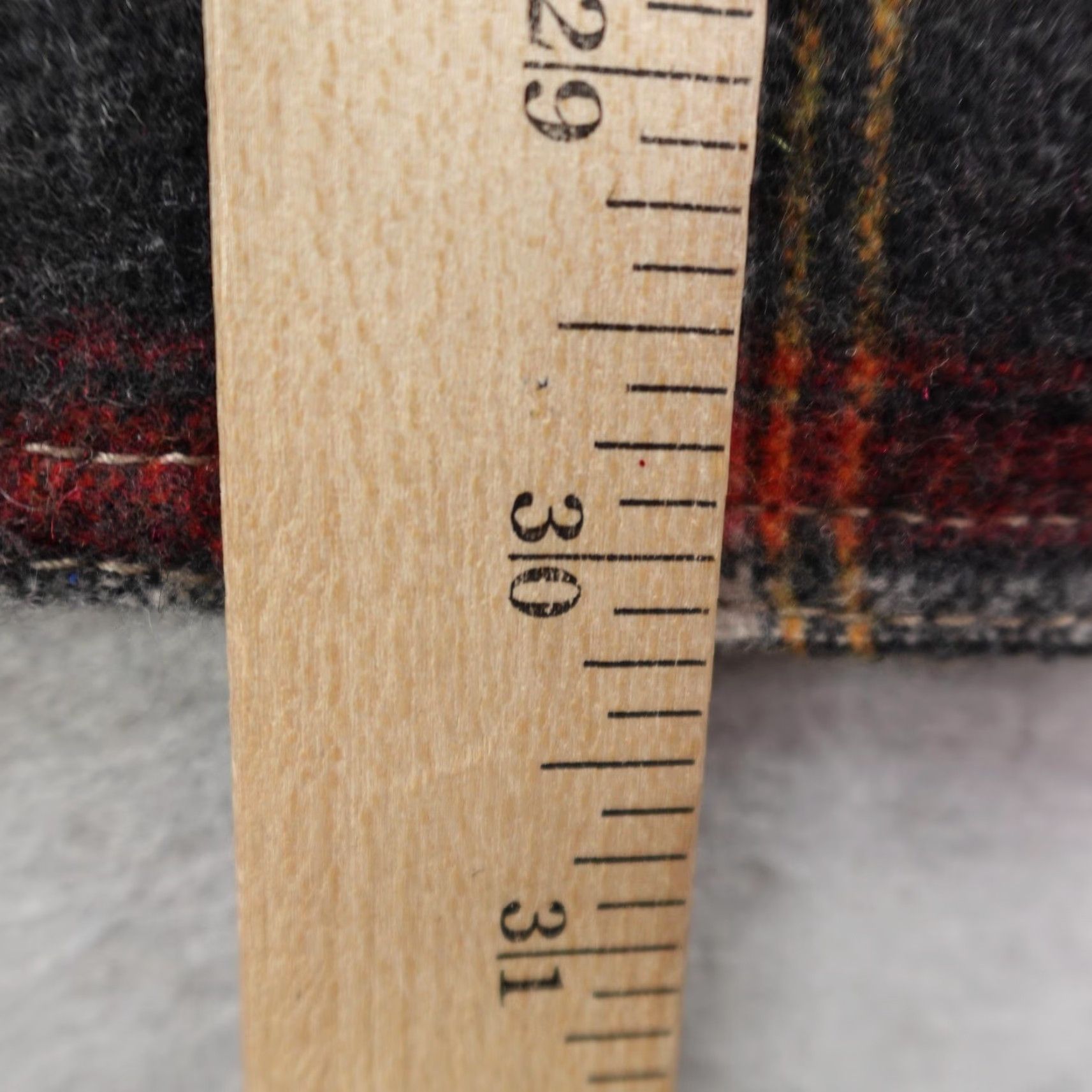Vintage Jeremiah Shirt Mens Large Gray Red Plaid Wool Blend Flannel Shacket Frontier Size US L / EU 52-54 / 3 - 7 Thumbnail