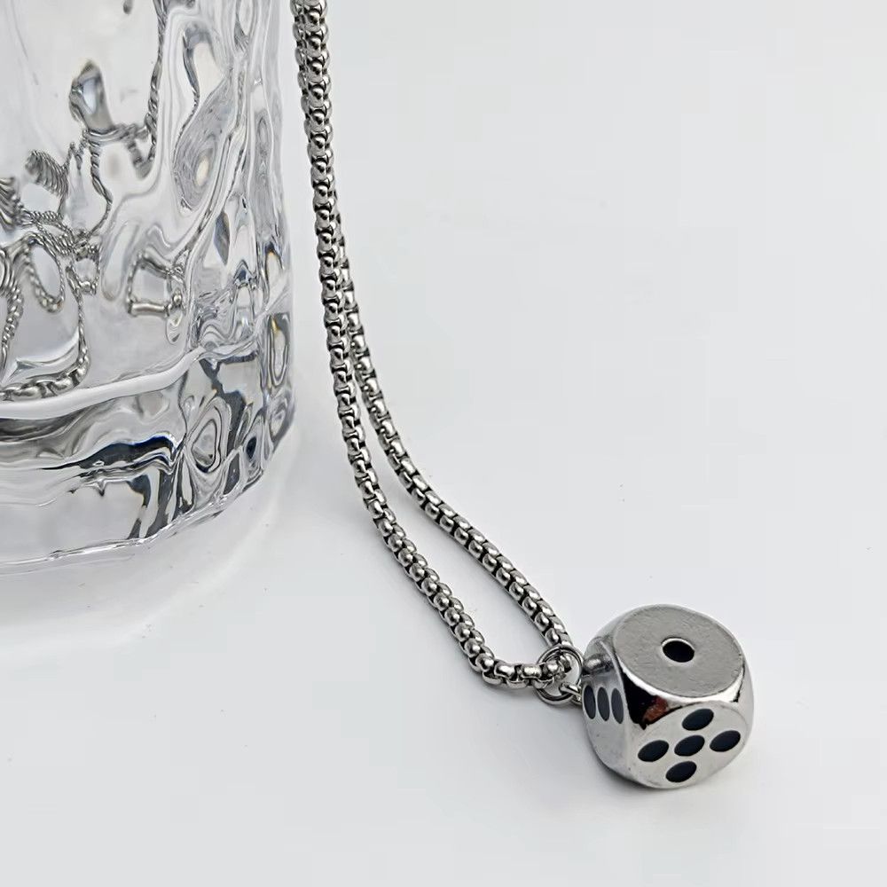 Jewelry Creative Alloy Chain Luck Dice Pendant Necklace Size ONE SIZE - 1 Thumbnail