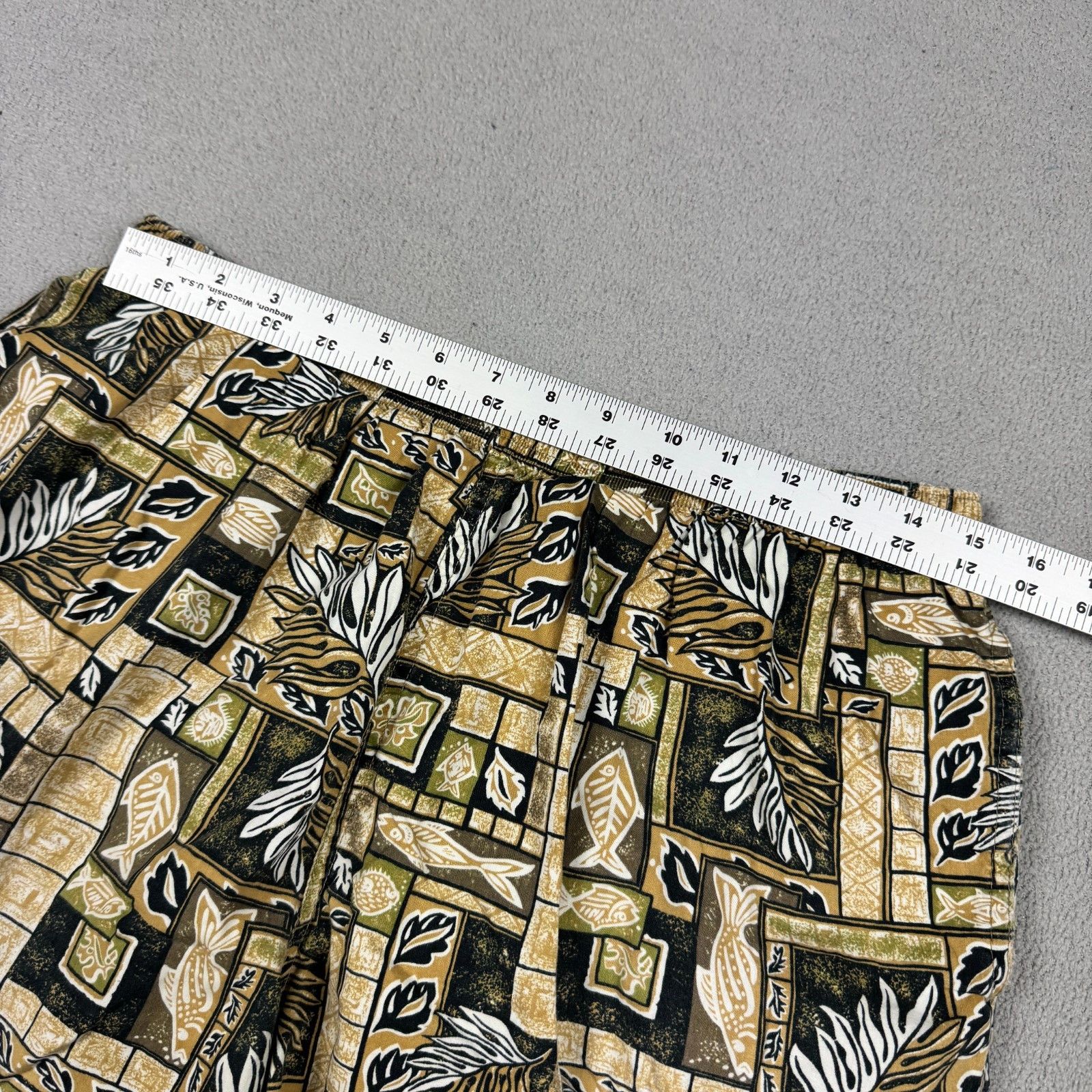 Quiksilver Vintage Quiksilver Silver Edition Made in USA Swim Trunks L Size US 34 / EU 50 - 2 Thumbnail