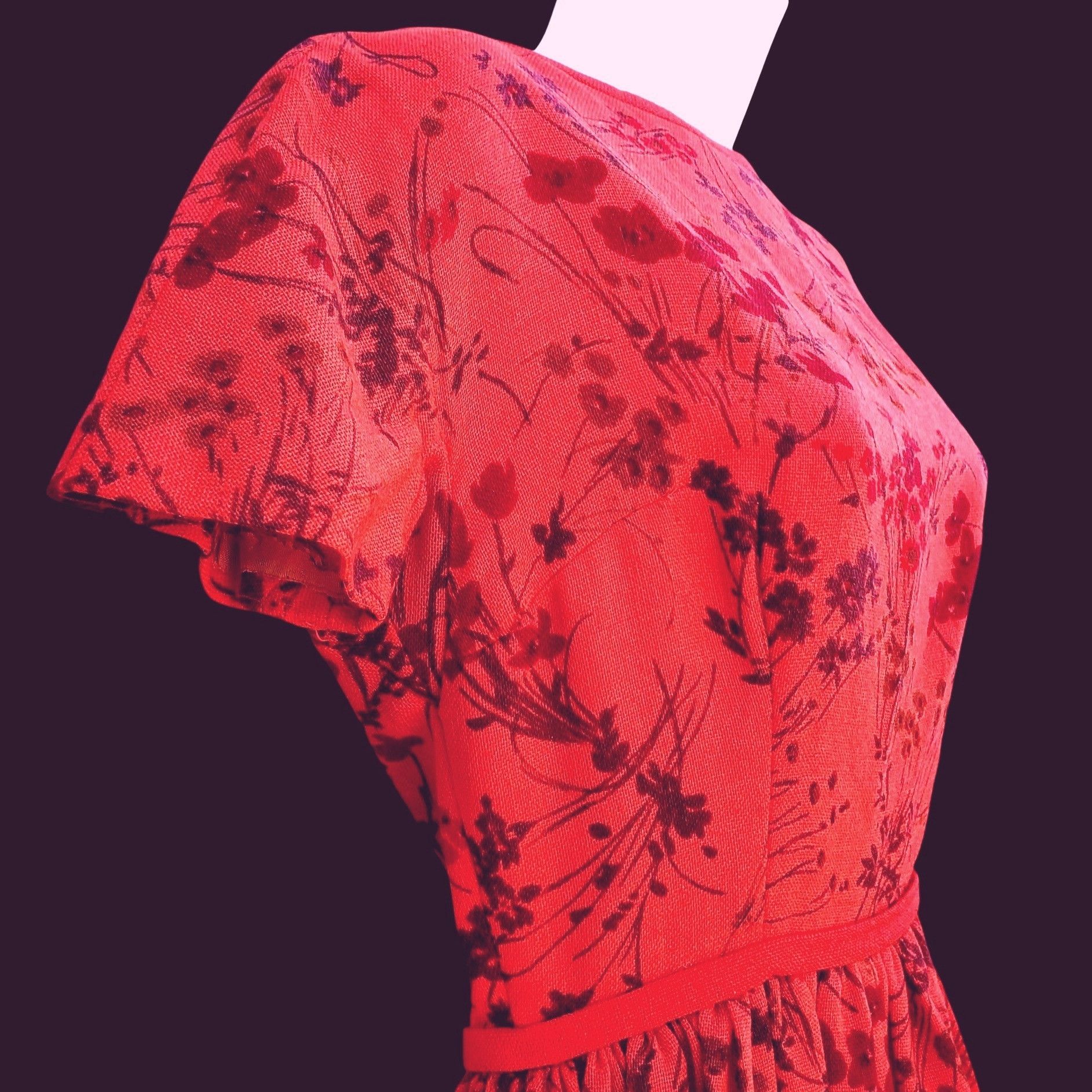 Vintage Vintage Lanz Dress 60s Fit and Flare XS Red Floral Wool Line Size XS / US 0-2 / IT 36-38 - 3 Thumbnail