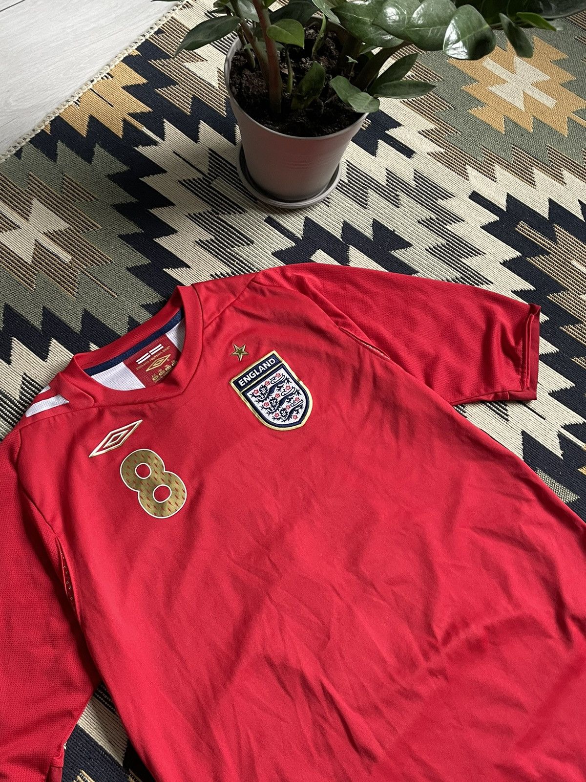 Vintage Vintage Umbro England Lampard 8 Jersey Size US S / EU 44-46 / 1 - 5 Thumbnail