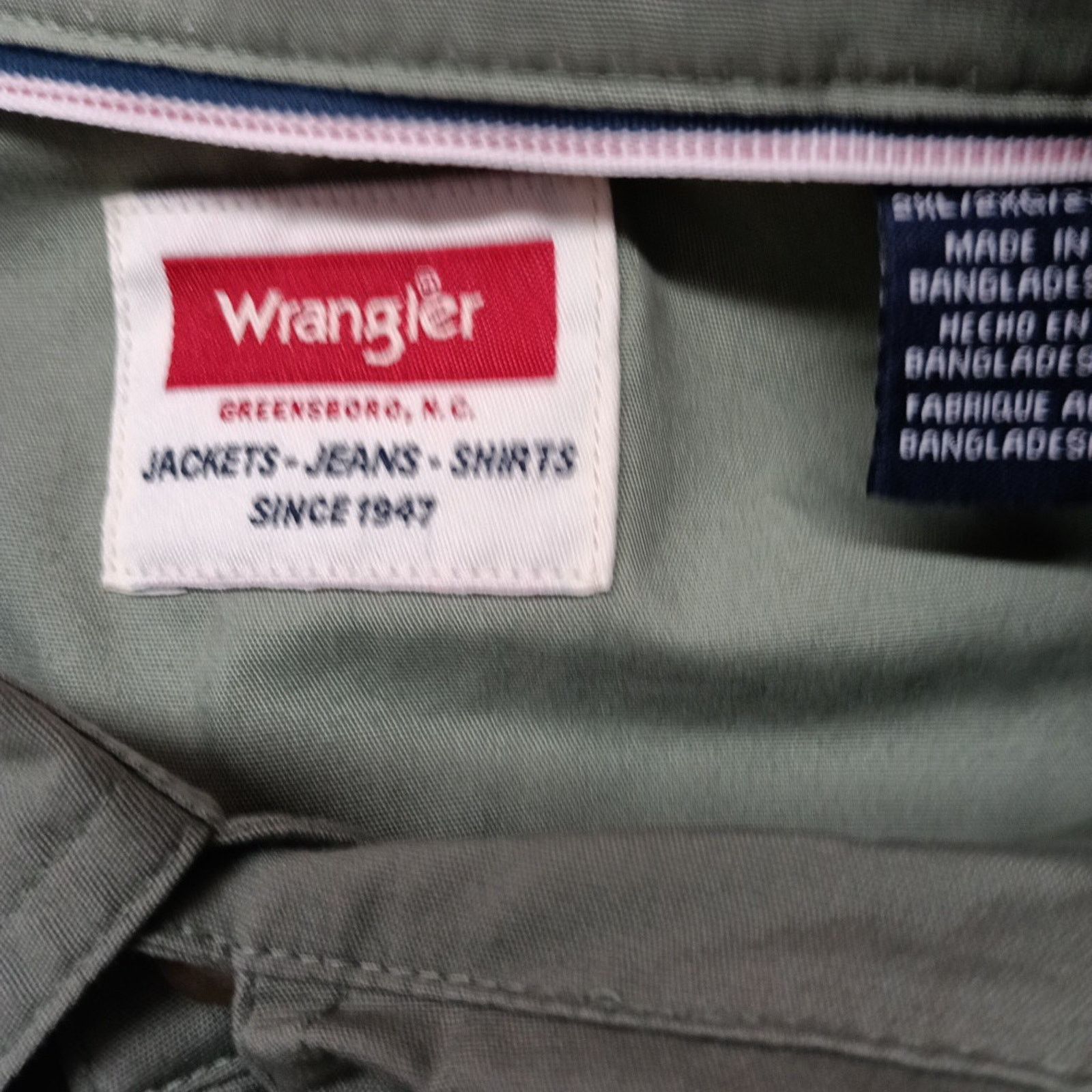 Wrangler Wrangler Men's Relaxed Fit Woven Button Shirt Size 2XL Green Size US XXL / EU 58 / 5 - 3 Thumbnail