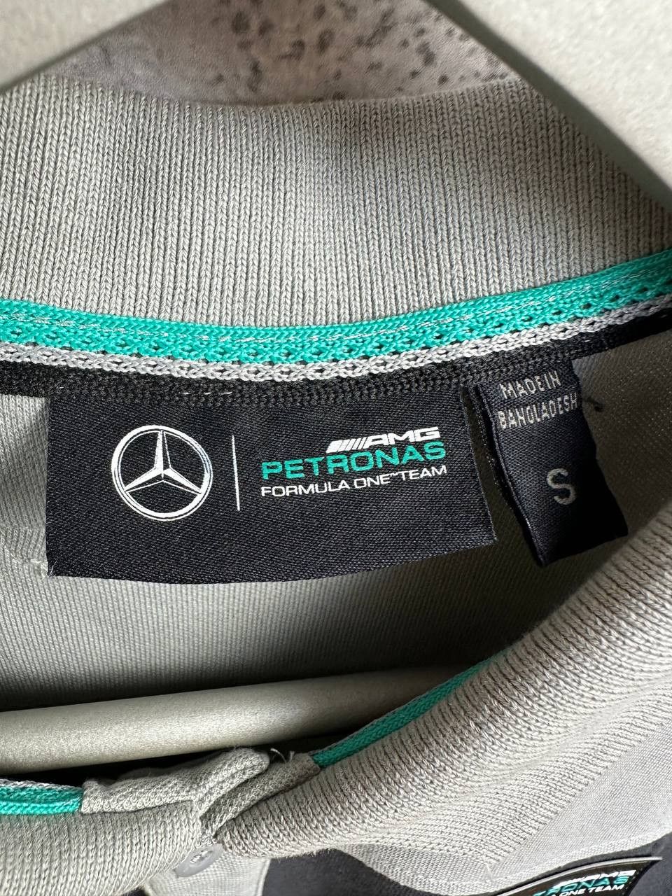 Mercedes-Benz Mercedes AMG Petronas Formula One Team Polo Shirt Grey/Black Size US S / EU 44-46 / 1 - 10 Thumbnail