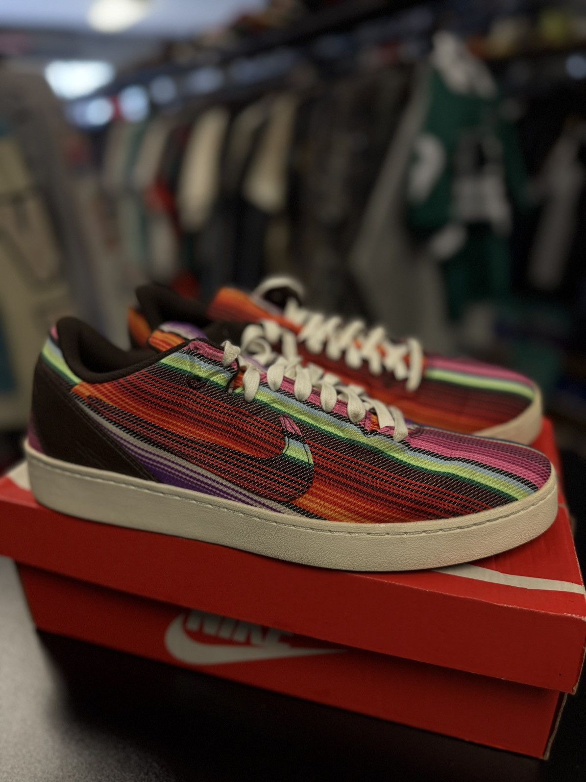 Nike Kobe 8 NSW Mexican Blanket Multicolor Size 10.5 (2013) Size US 10.5 / EU 43-44 - 9 Thumbnail
