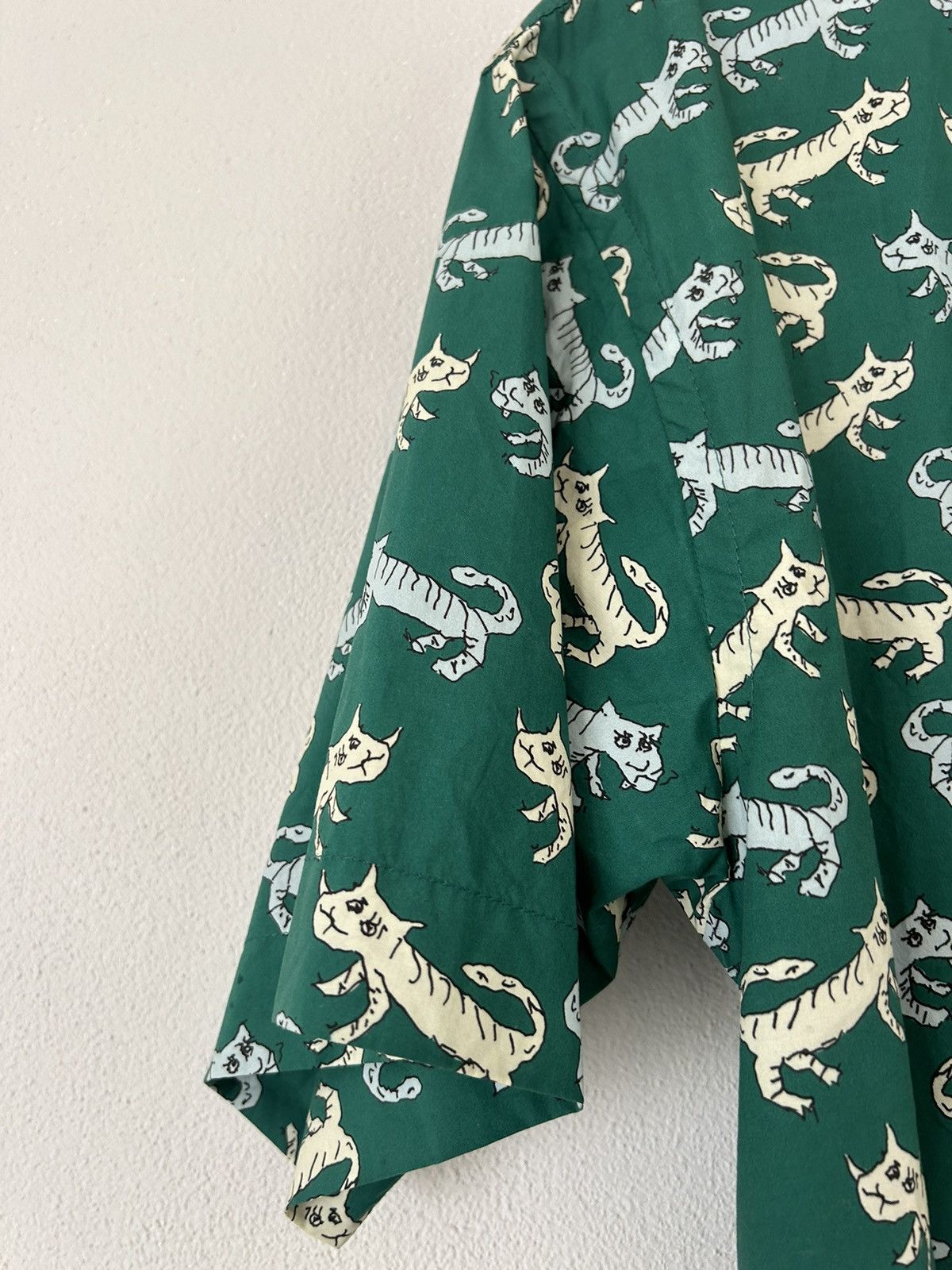 Marni Cat Print Short-Sleeve Button-Up Shirt Size US M / EU 48-50 / 2 - 5 Thumbnail