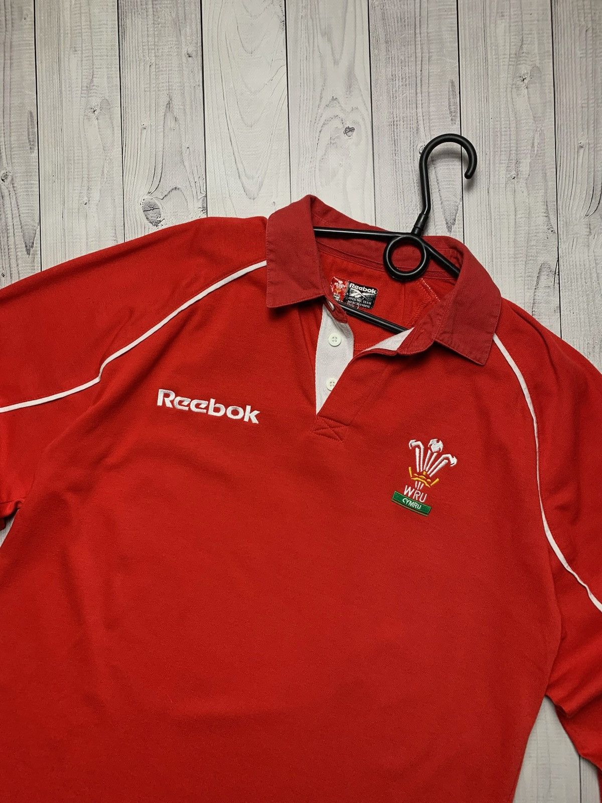 Vintage Vintage Wales rugby jersey size M Reebok long sleeve Size US M / EU 48-50 / 2 - 2 Thumbnail