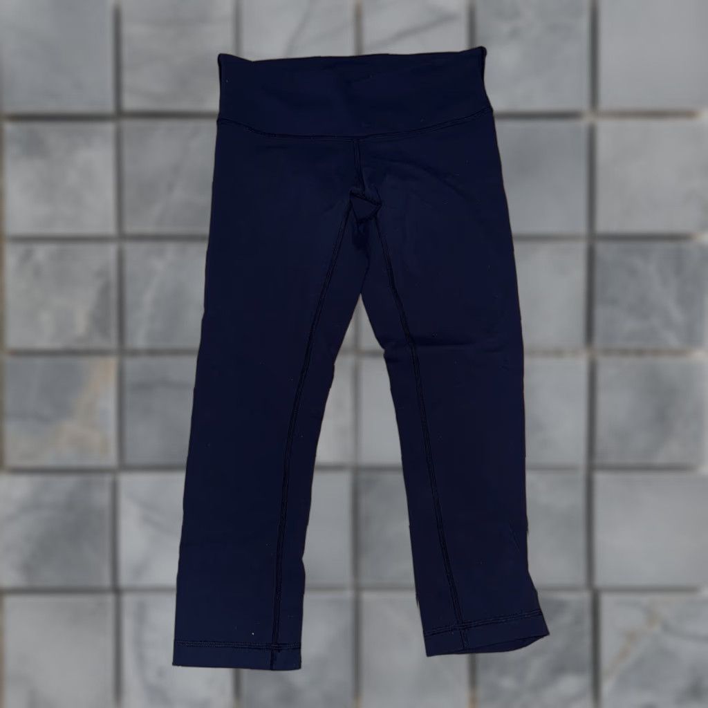 Lululemon Lululemon Blue Leggings Women 6 Activewear Compression Leg Night? Size 28" / US 6 / IT 42 - 1 Thumbnail