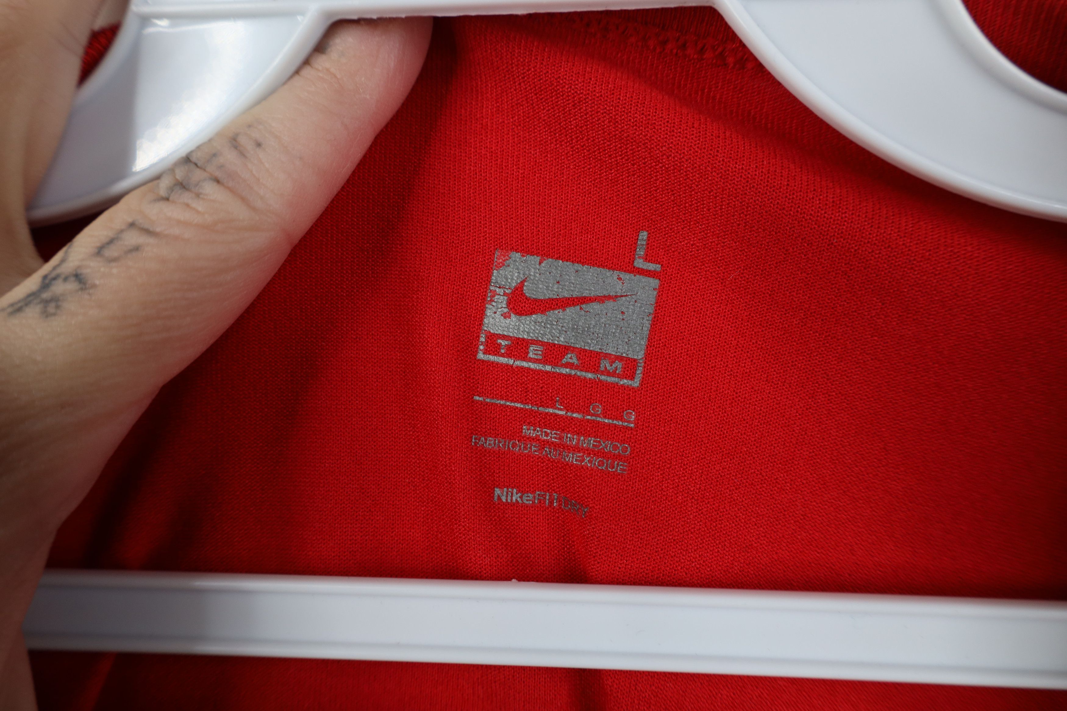 Nike Vintage Nike Ohio State University Long Sleeve T-Shirt Size US L / EU 52-54 / 3 - 8 Thumbnail