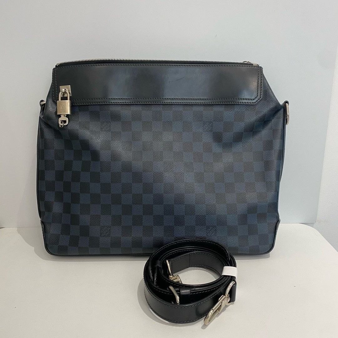 Louis Vuitton Pre-loved Bag Very good condition Size ONE SIZE - 1 Thumbnail