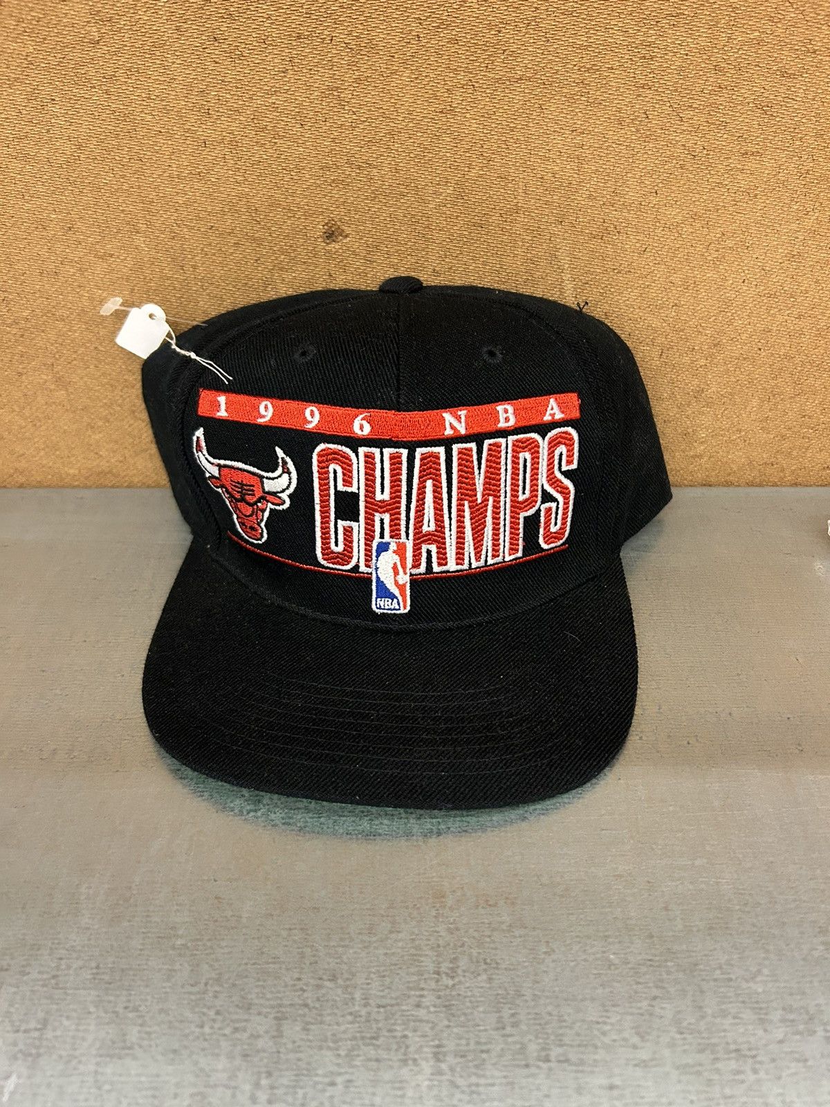 Vintage Vintage 1996 Chicago Bulls Sports Specialties Hat Size ONE SIZE - 1 Thumbnail