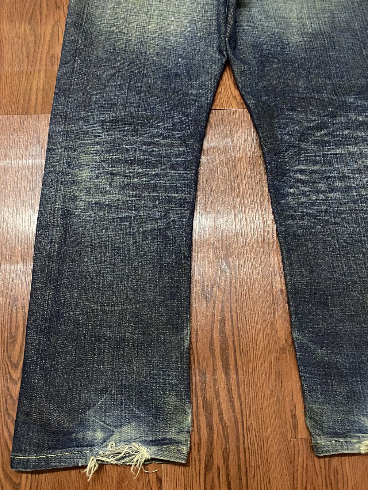 Japanese Brand Vintage Japanese Brand Blues Faded Loose Denim Jeans Size US 33 - 9 Thumbnail