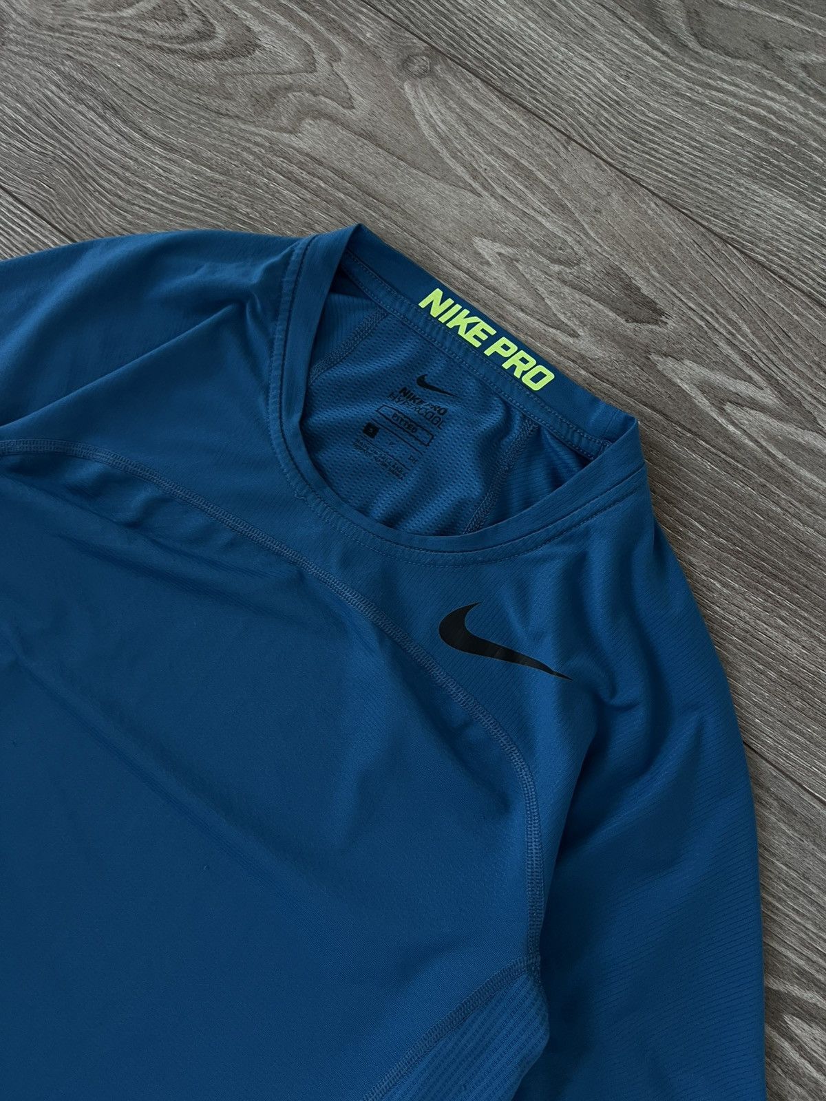 Nike ‼️Nike Pro Combat Hypercool Pitted Onyx Tyle Gym T-Shirt‼️ Size US S / EU 44-46 / 1 - 16 Thumbnail
