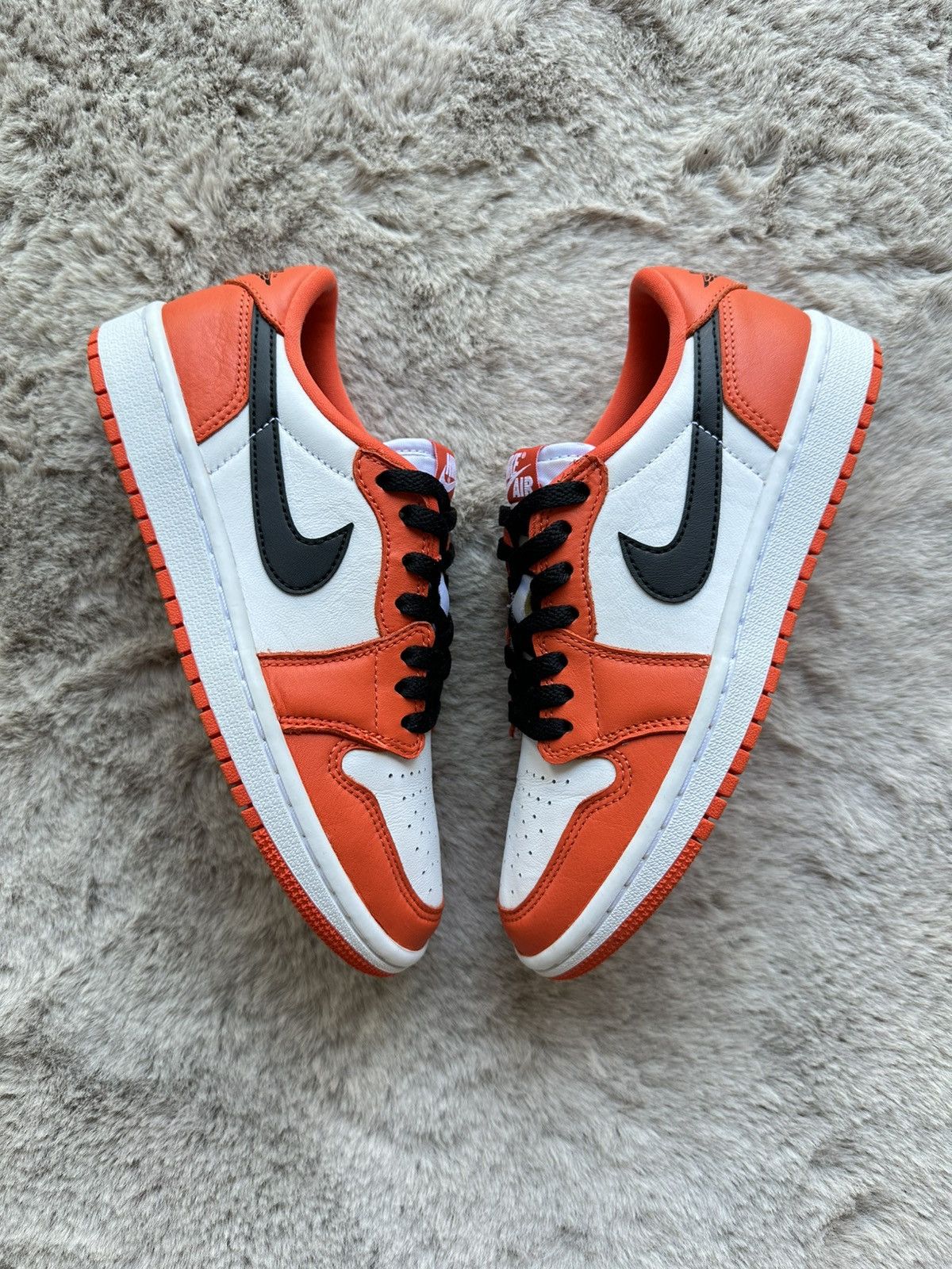 Jordan Brand Nike Air Jordan 1 Retro Low OG Starfish Sneakers 7US Size US 7 / IT 37 - 3 Thumbnail