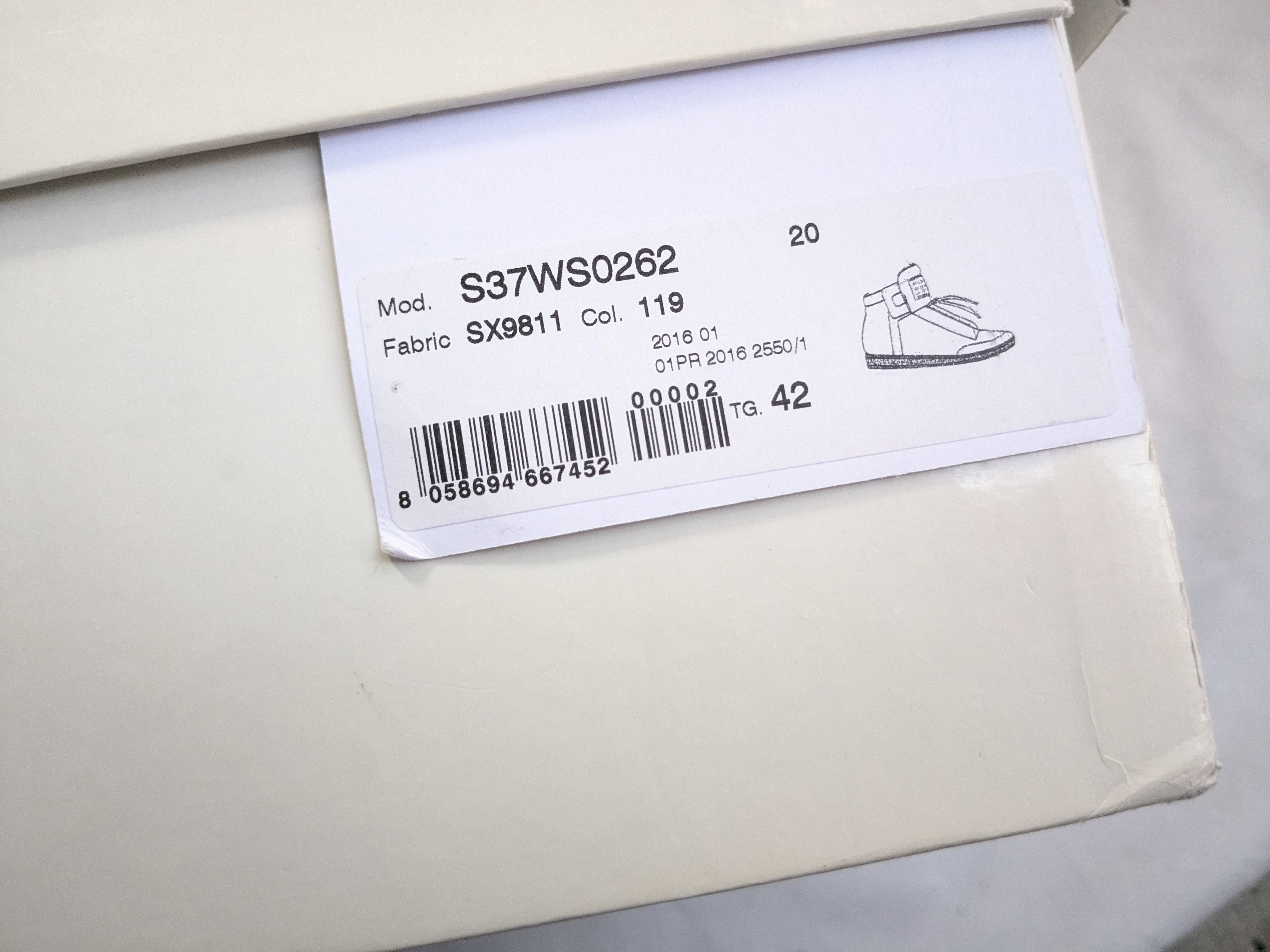 Maison Margiela Maison Margiela Future Sneakers Brown Suede 9 42 High Tops Size US 9 / EU 42 - 20 Thumbnail