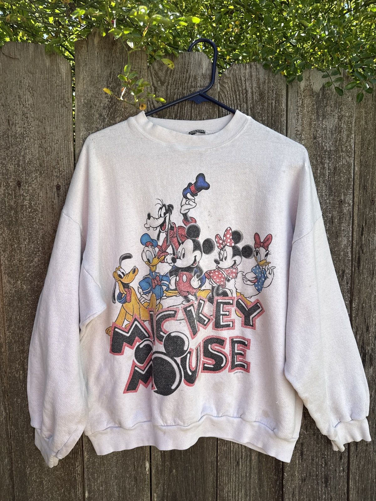Disney Mickey mouse & friends crewneck Size US L / EU 52-54 / 3 - 1 Preview