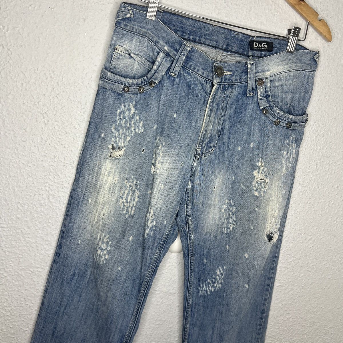 Dolce & Gabbana Vintage Dolce & Gabbana DG Denim Jeans Pants Distressed Logo Size US 32 / EU 48 - 7 Thumbnail