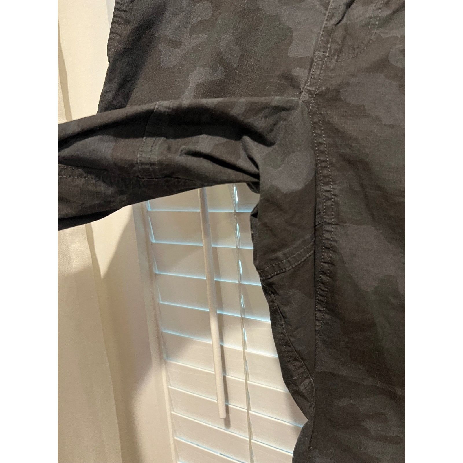 Vuori Vuori Pants Men's Large Ripstop Organic Cotton Black Gray Ca Size US 32 / EU 48 - 5 Thumbnail