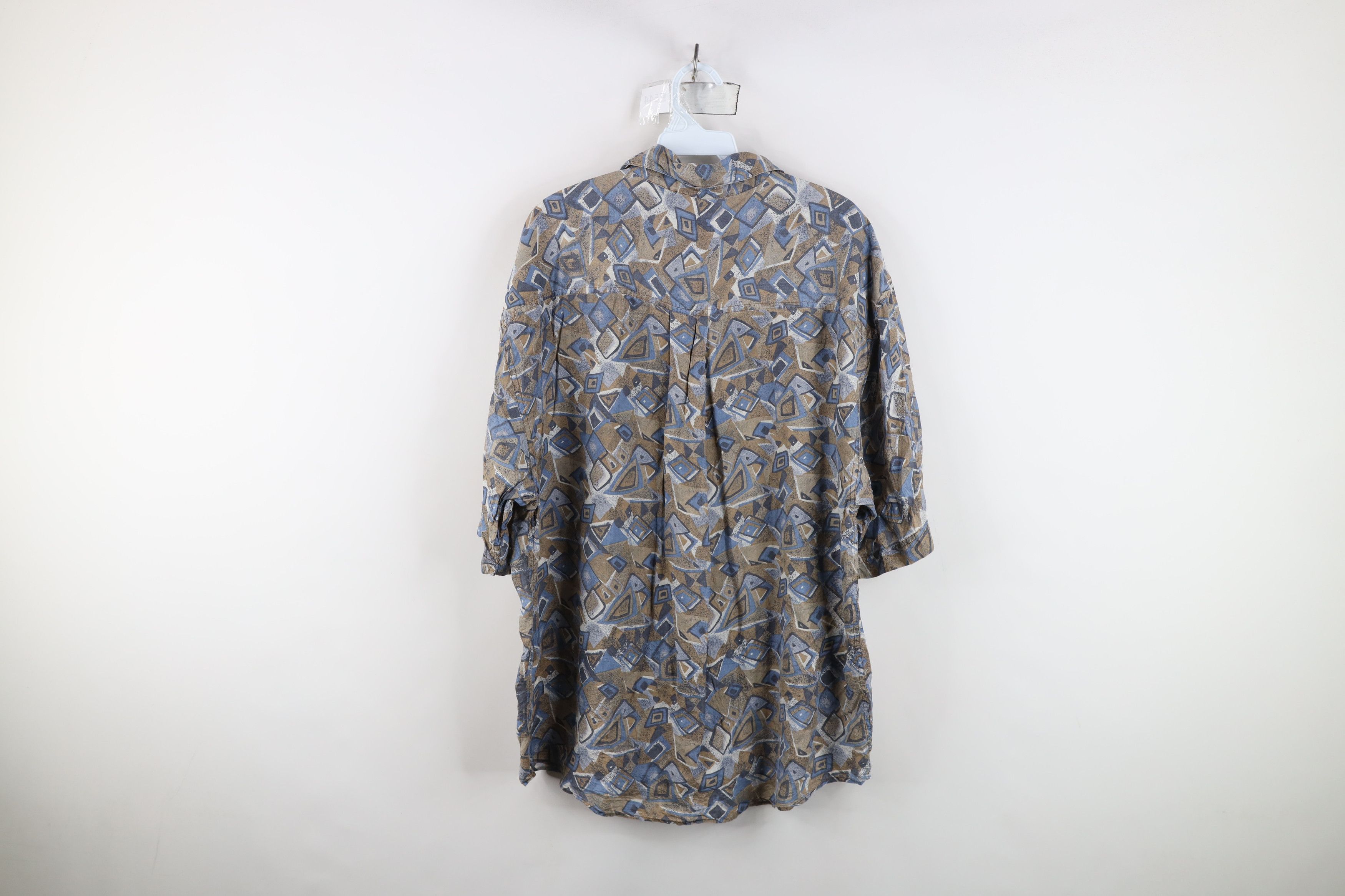 Vintage Vintage 90s Streetwear Silk Geometric Baggy Button Shirt Size US L / EU 52-54 / 3 - 9 Thumbnail