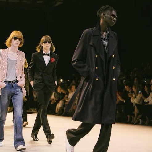 Celine CELINE BY HEDI SLIMANE 20SS RUNWAY TRENCH COAT IN NAVY Size US S / EU 44-46 / 1 - 11 Thumbnail