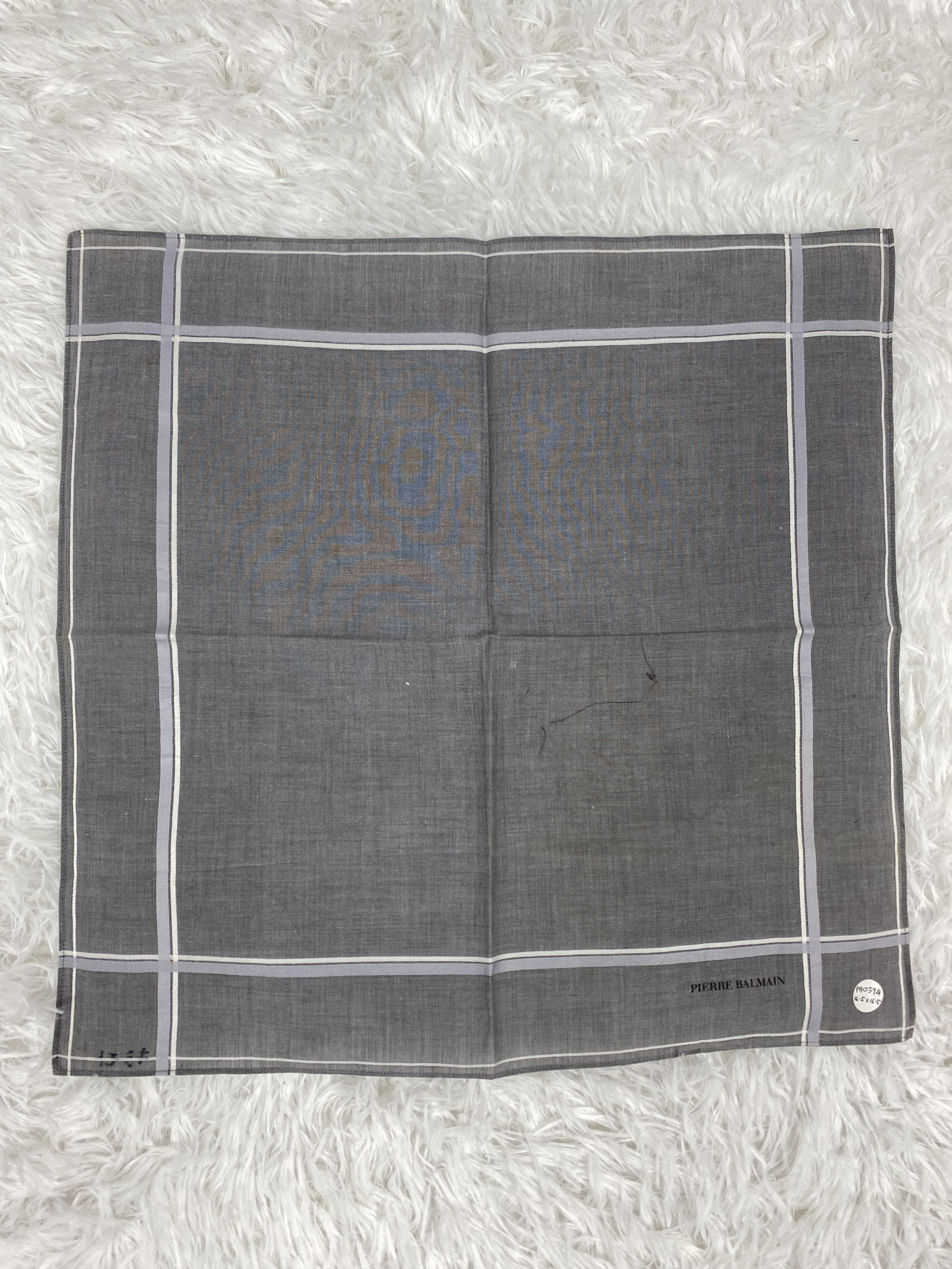 Pierre Balmain Vintage Pierre Balmain Handkerchief Neckerchief PH0374 Size ONE SIZE - 3 Thumbnail
