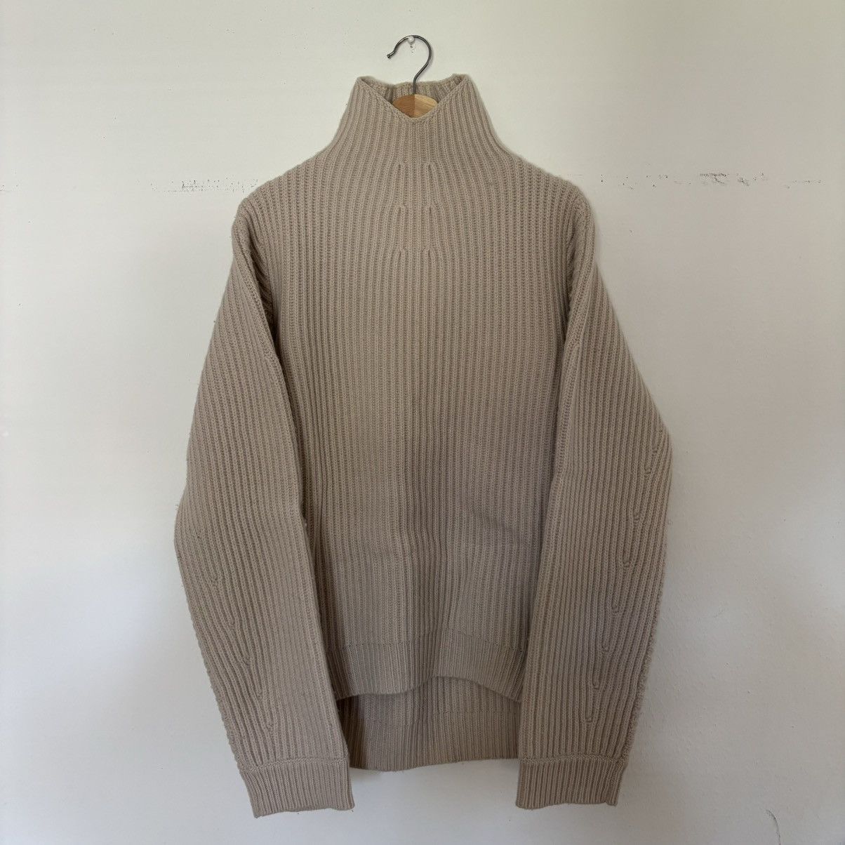 Acne Studios Acne Studios Beige Turtleneck Sweater Size US L / EU 52-54 / 3 - 2 Thumbnail